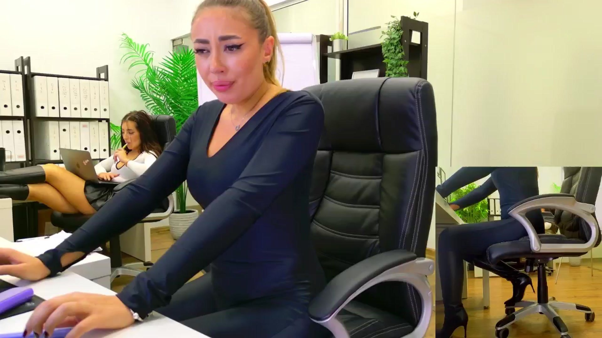 Gallery image thumbnail from BabesGoWild's myfreecams stream on, 11/07/2025, 12:22 image 16 of 20