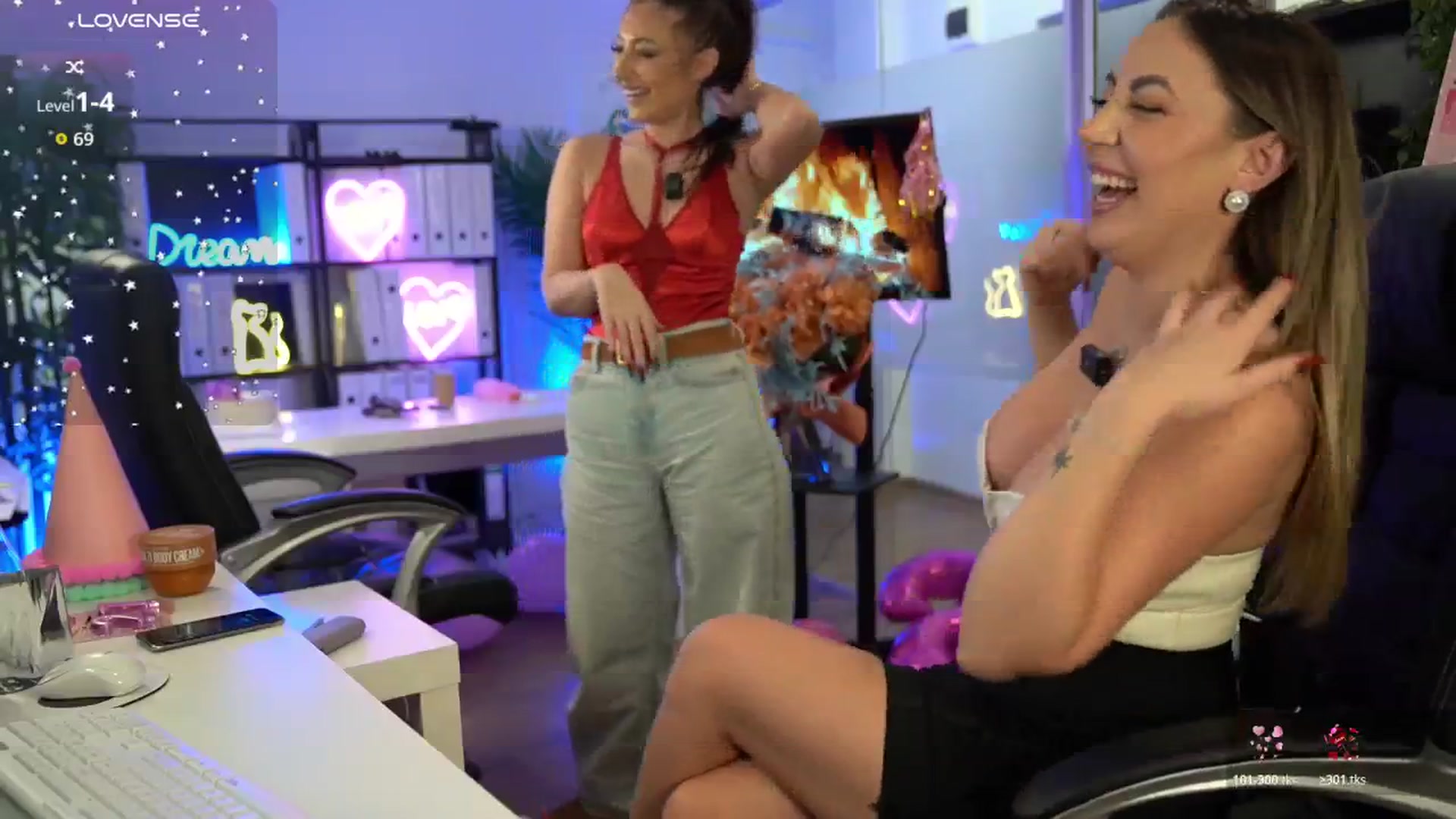 Gallery image thumbnail from BabesGoWild's myfreecams stream on, 12/01/2025, 10:57 image 15 of 20