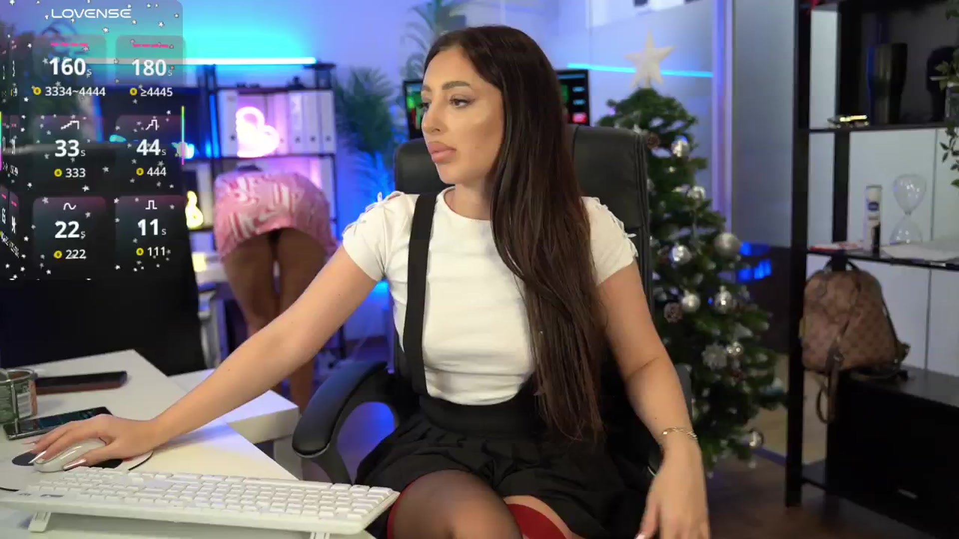 Gallery image thumbnail from BabesGoWild's myfreecams stream on, 12/16/2025, 24:22 image 7 of 20