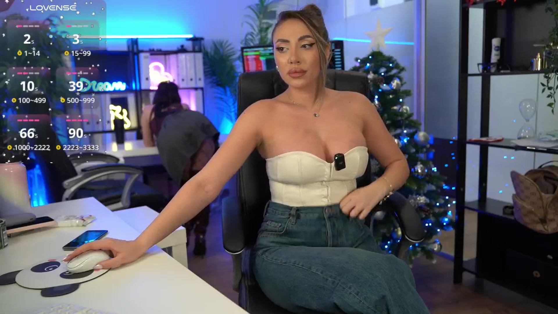 Gallery image thumbnail from BabesGoWild's myfreecams stream on, 12/18/2025, 02:30 image 5 of 20