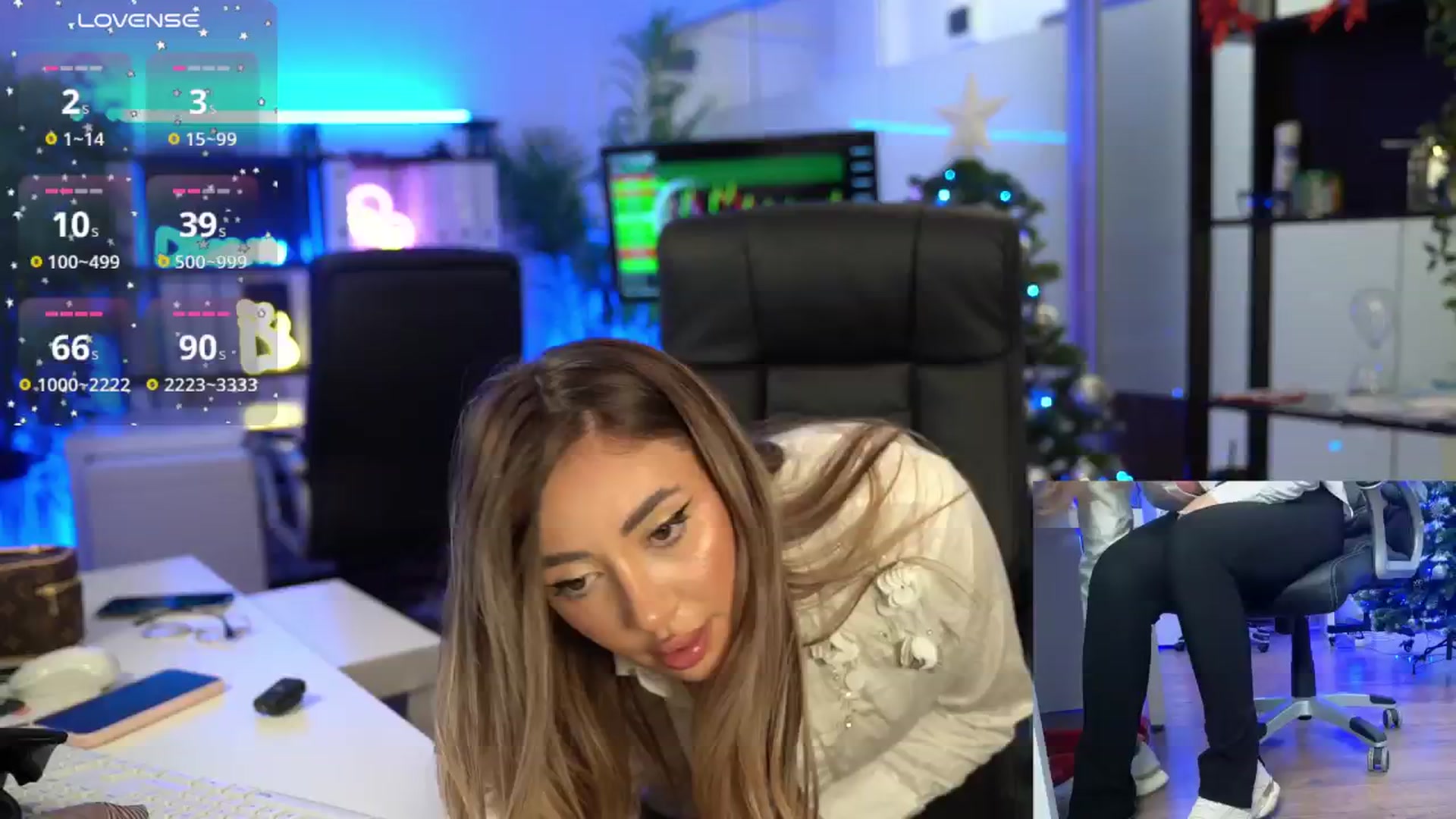 Gallery image thumbnail from BabesGoWild's myfreecams stream on, 12/19/2025, 01:09 image 20 of 20