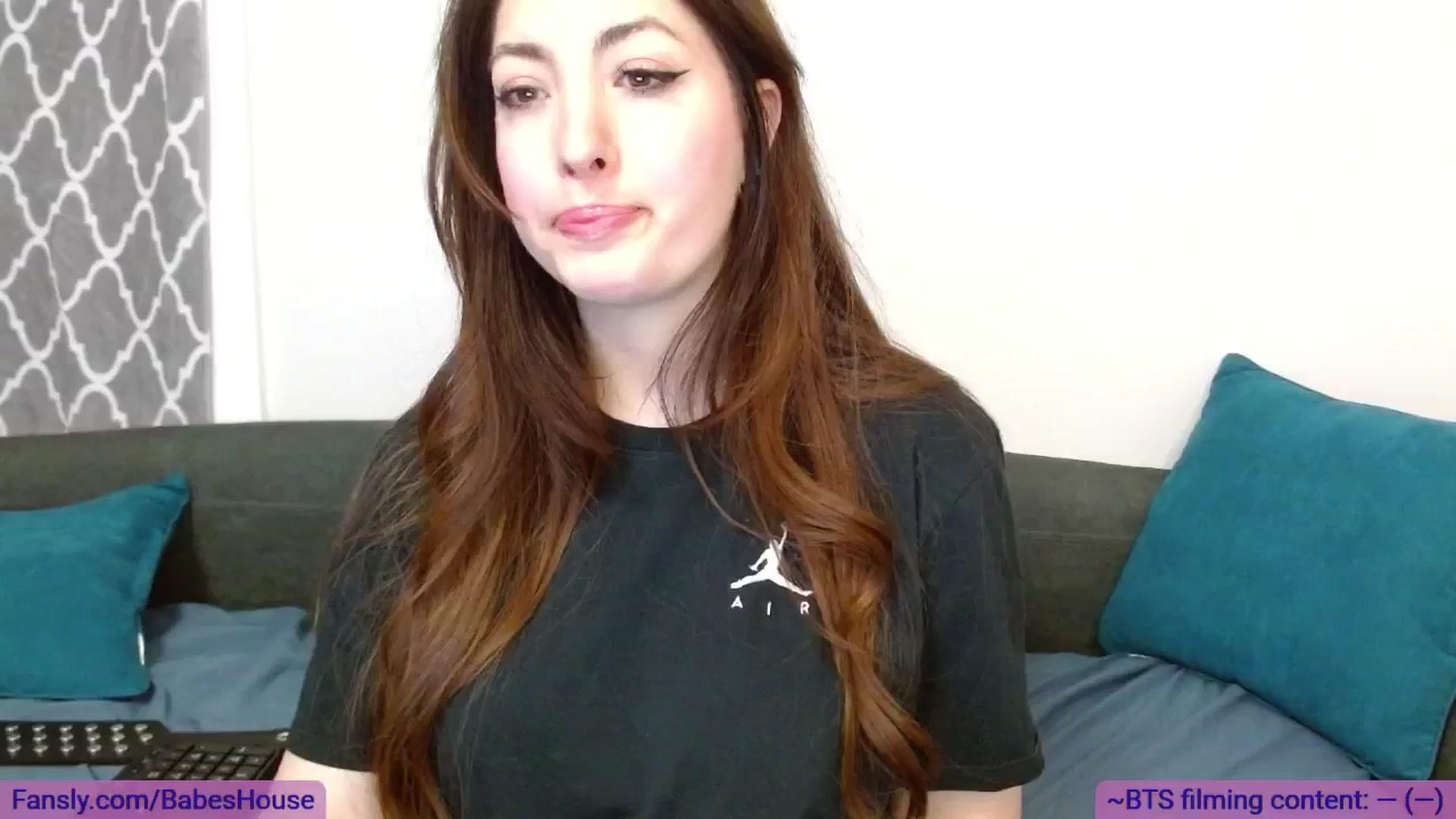 Gallery image thumbnail from BabesHouse's myfreecams stream on, 01/13/2025, 01:37 image 10 of 20