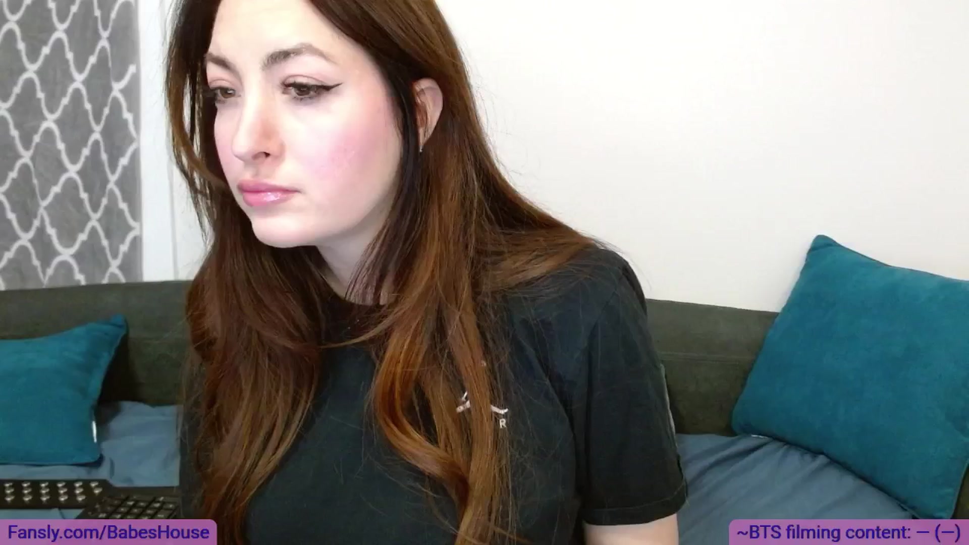 Gallery image thumbnail from BabesHouse's myfreecams stream on, 01/13/2025, 01:37 image 16 of 20