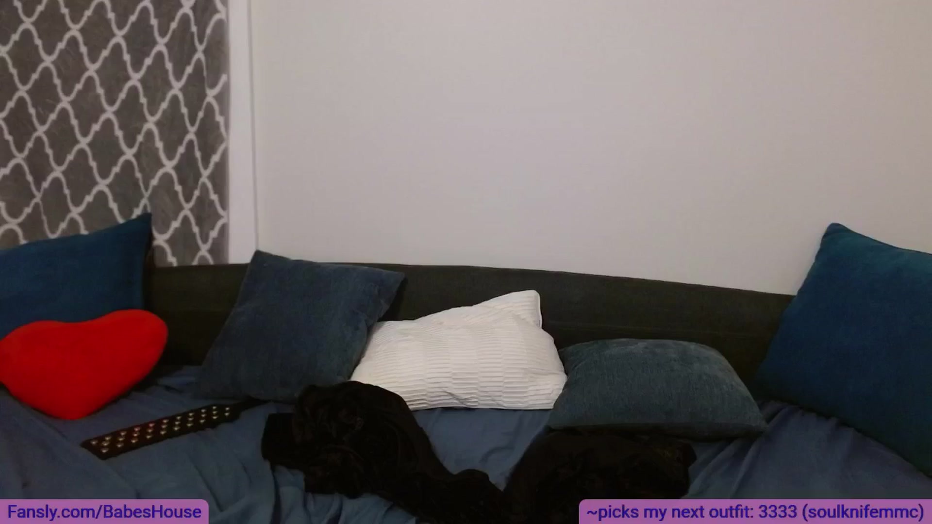 Gallery image thumbnail from BabesHouse's myfreecams stream on, 01/25/2025, 05:57 image 7 of 20
