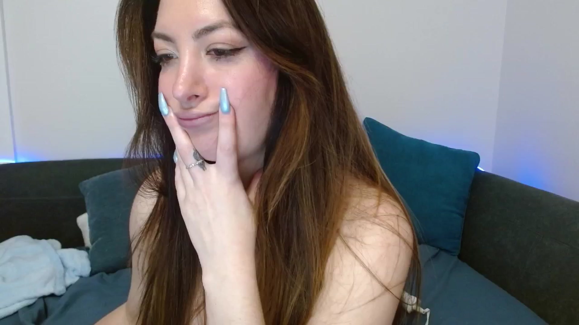 Gallery image thumbnail from BabesHouse's myfreecams stream on, 02/14/2025, 24:35 image 20 of 20