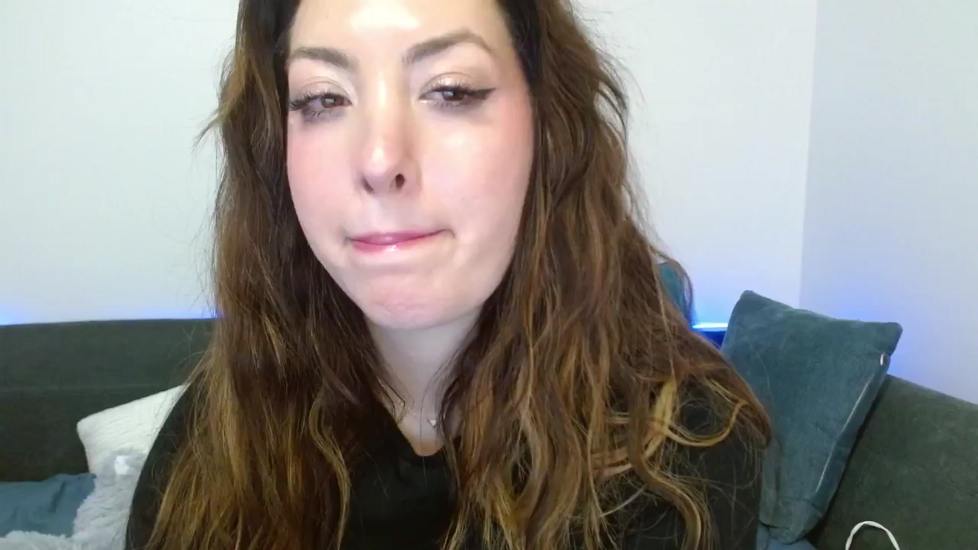 Gallery image thumbnail from BabesHouse's myfreecams stream on, 02/21/2025, 04:05 image 7 of 20