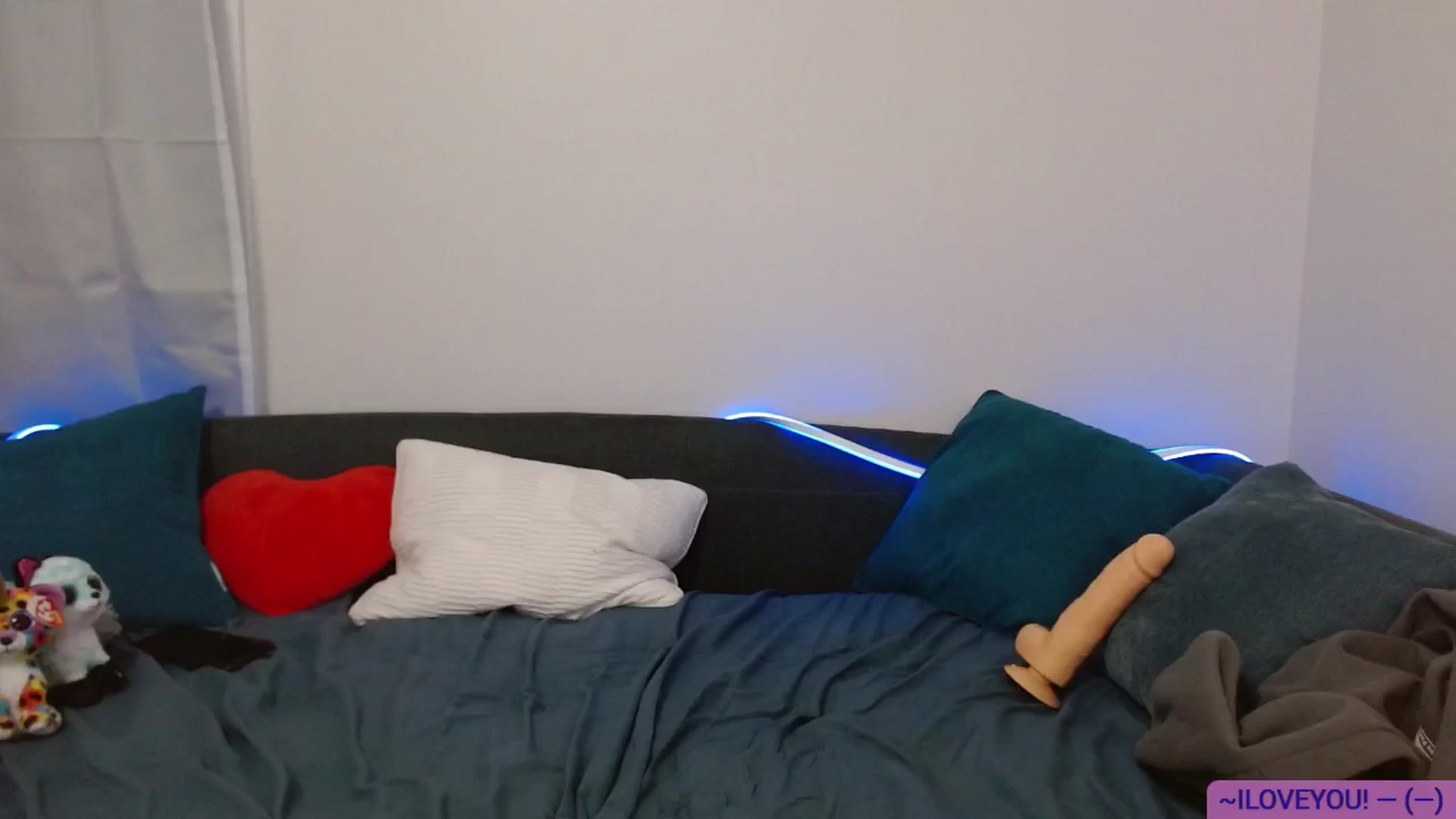Gallery image thumbnail from BabesHouse's myfreecams stream on, 03/14/2025, 04:24 image 19 of 20