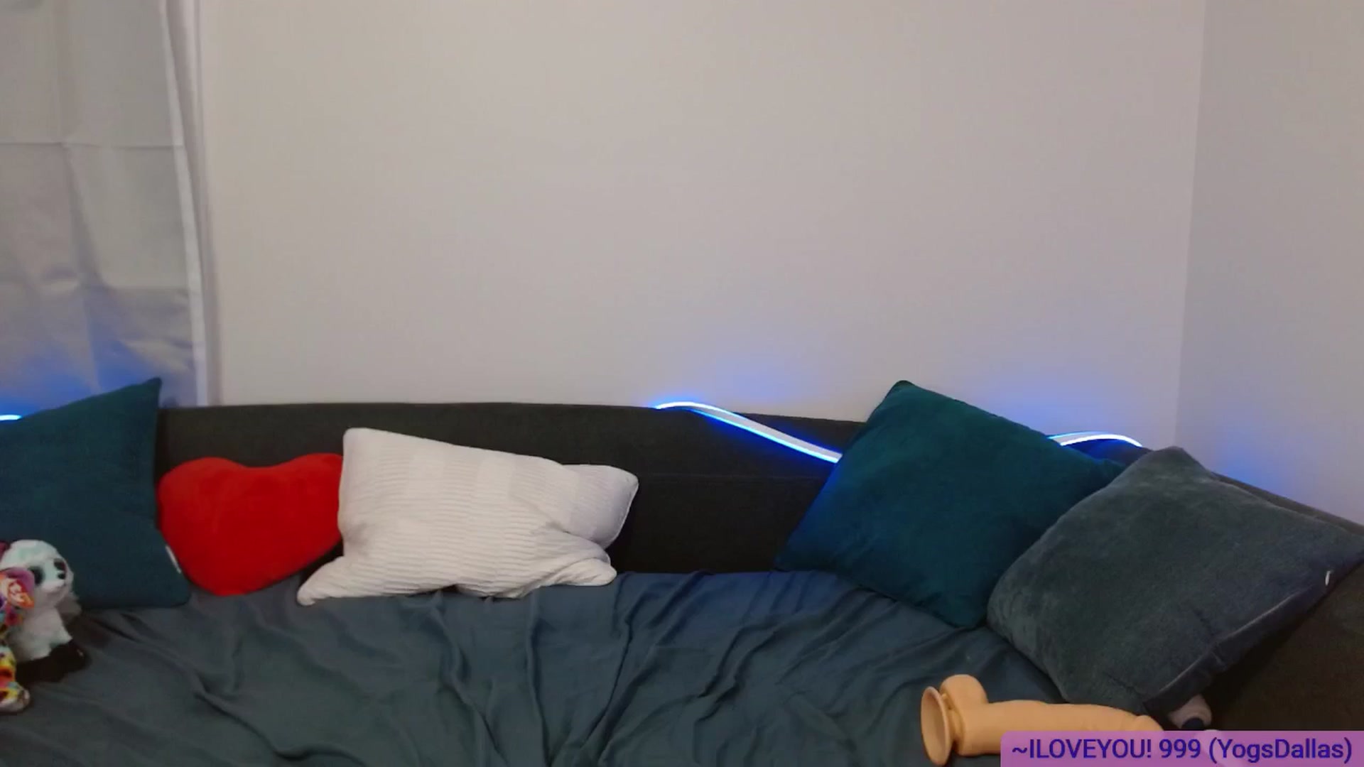 Gallery image thumbnail from BabesHouse's myfreecams stream on, 03/15/2025, 03:16 image 20 of 20
