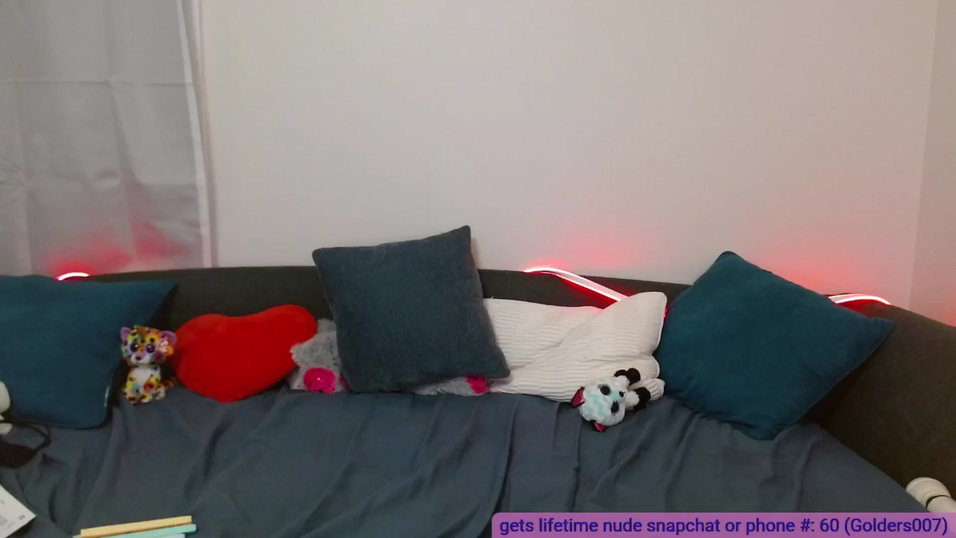 Gallery image thumbnail from BabesHouse's myfreecams stream on, 03/29/2025, 03:52 image 17 of 20