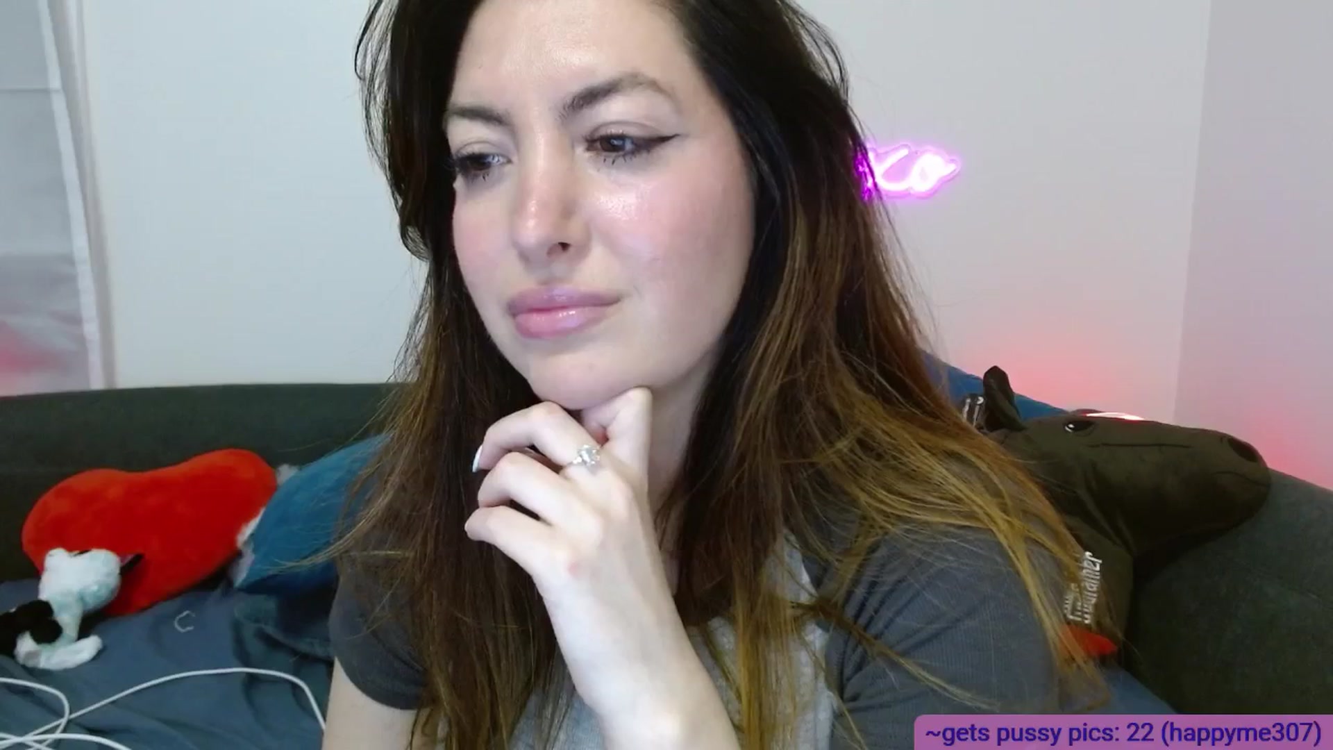 Gallery image thumbnail from BabesHouse's myfreecams stream on, 04/04/2025, 04:33 image 17 of 20