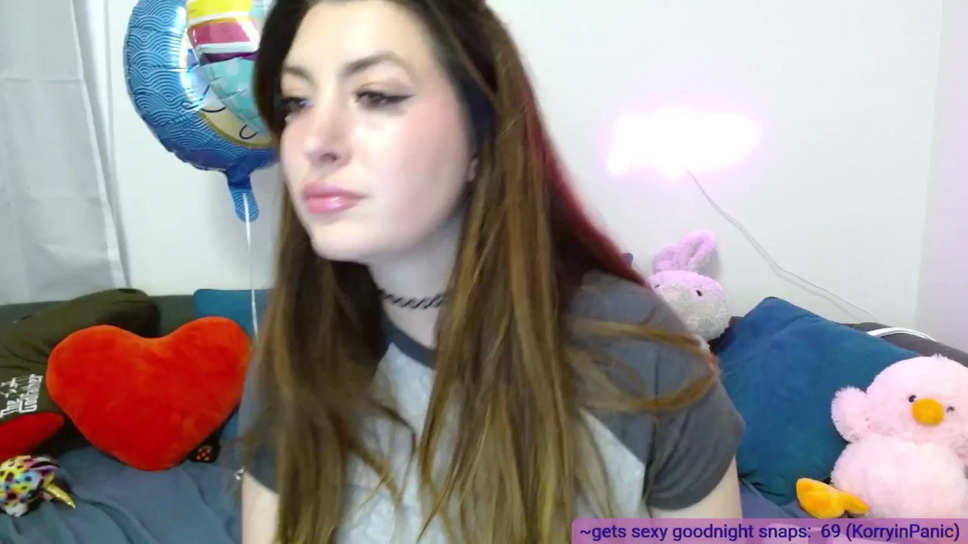 Gallery image thumbnail from BabesHouse's myfreecams stream on, 04/22/2025, 03:05 image 10 of 20