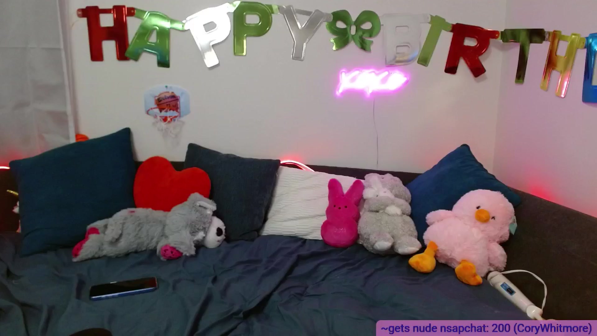 Gallery image thumbnail from BabesHouse's myfreecams stream on, 05/03/2025, 04:11 image 11 of 20