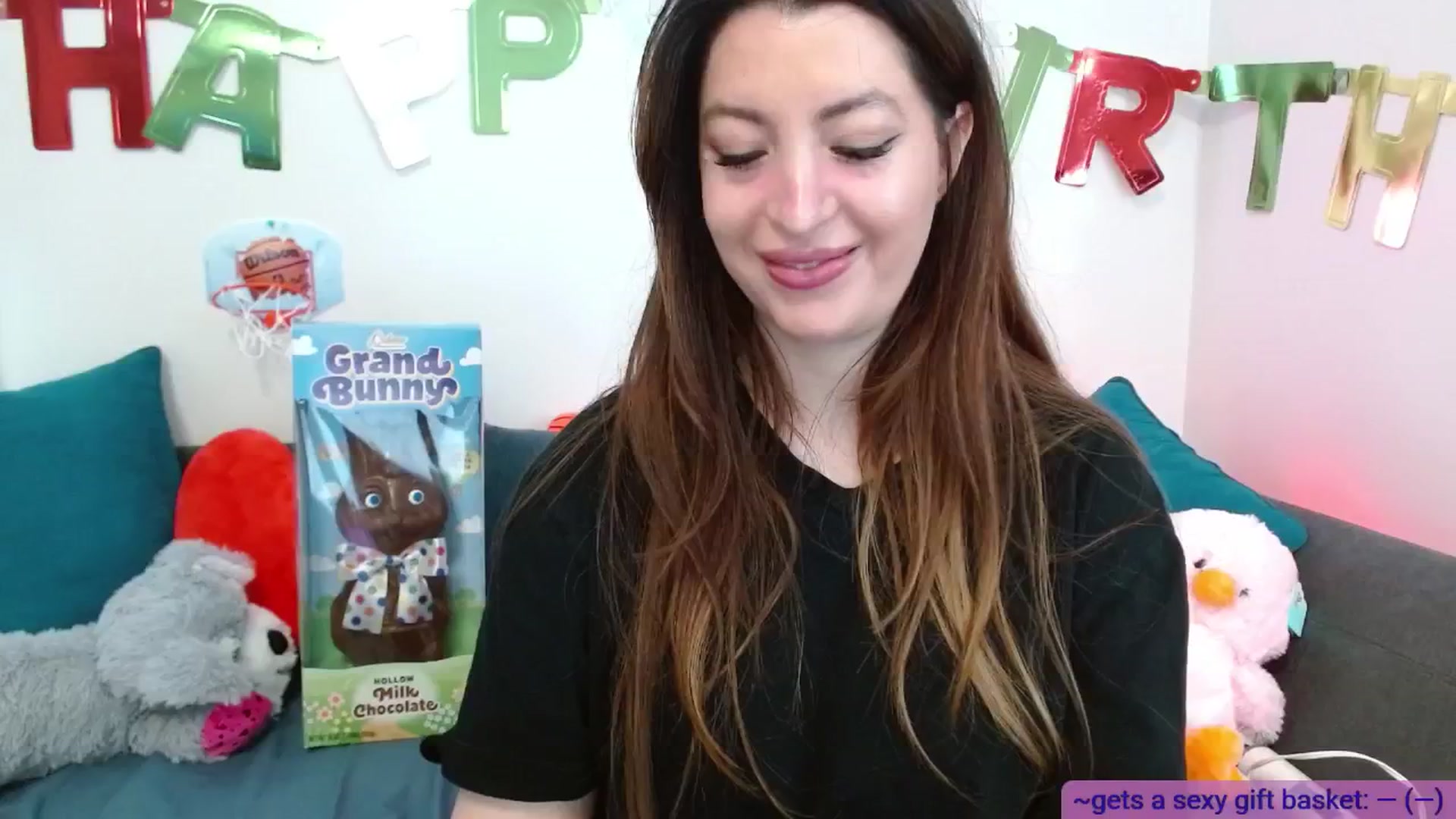 Gallery image thumbnail from BabesHouse's myfreecams stream on, 05/03/2025, 17:52 image 10 of 20