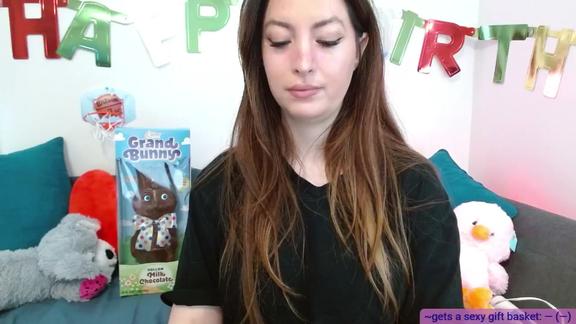 Gallery image thumbnail from BabesHouse's myfreecams stream on, 05/03/2025, 17:52 image 9 of 20