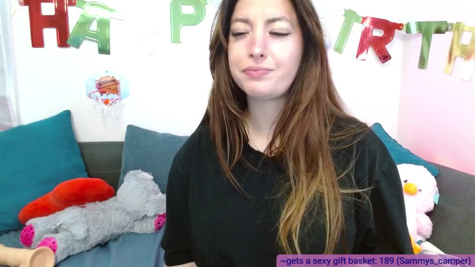 Gallery image thumbnail from BabesHouse's myfreecams stream on, 05/03/2025, 21:00 image 2 of 20