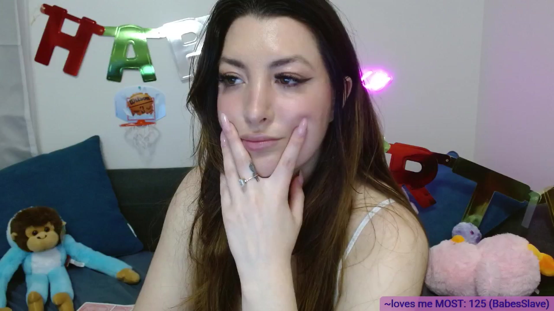 Gallery image thumbnail from BabesHouse's myfreecams stream on, 05/30/2025, 04:08 image 17 of 20
