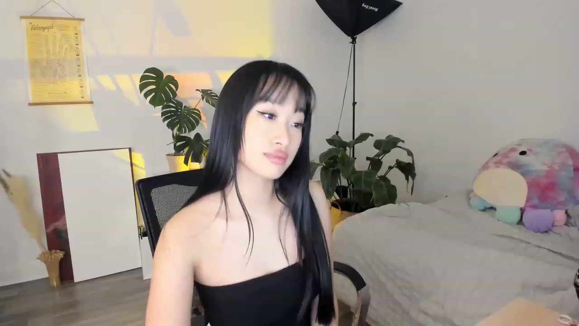 Gallery image thumbnail from BabieLee's myfreecams stream on, 11/28/2022, 06:28 image 5 of 20
