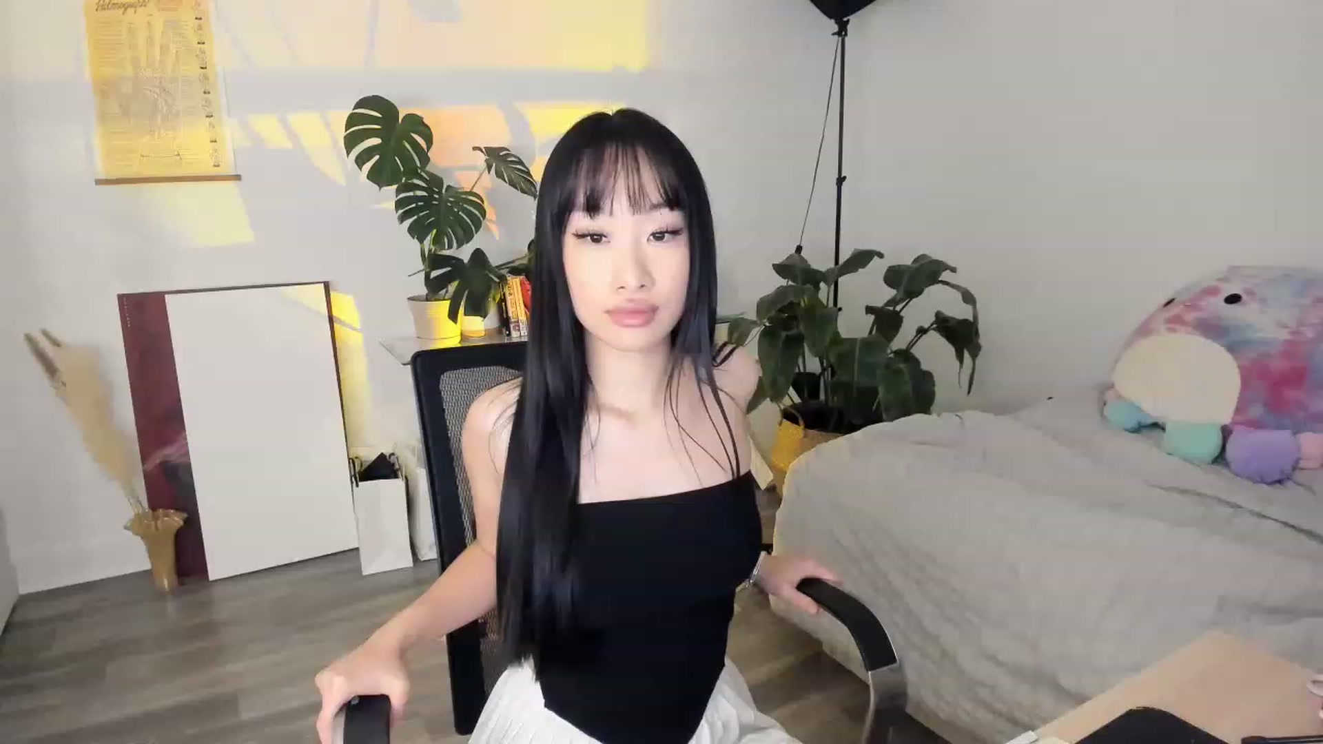 Gallery image thumbnail from BabieLee's myfreecams stream on, 11/28/2022, 06:28 image 9 of 20