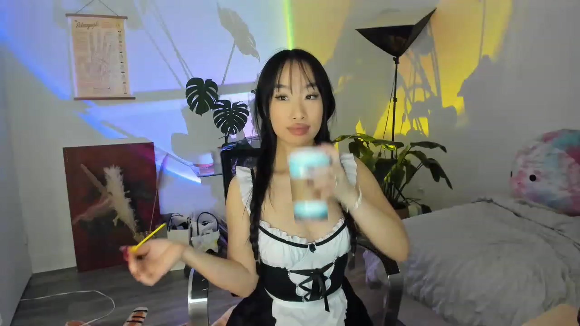 Gallery image thumbnail from BabieLee's myfreecams stream on, 12/16/2022, 04:48 image 7 of 20