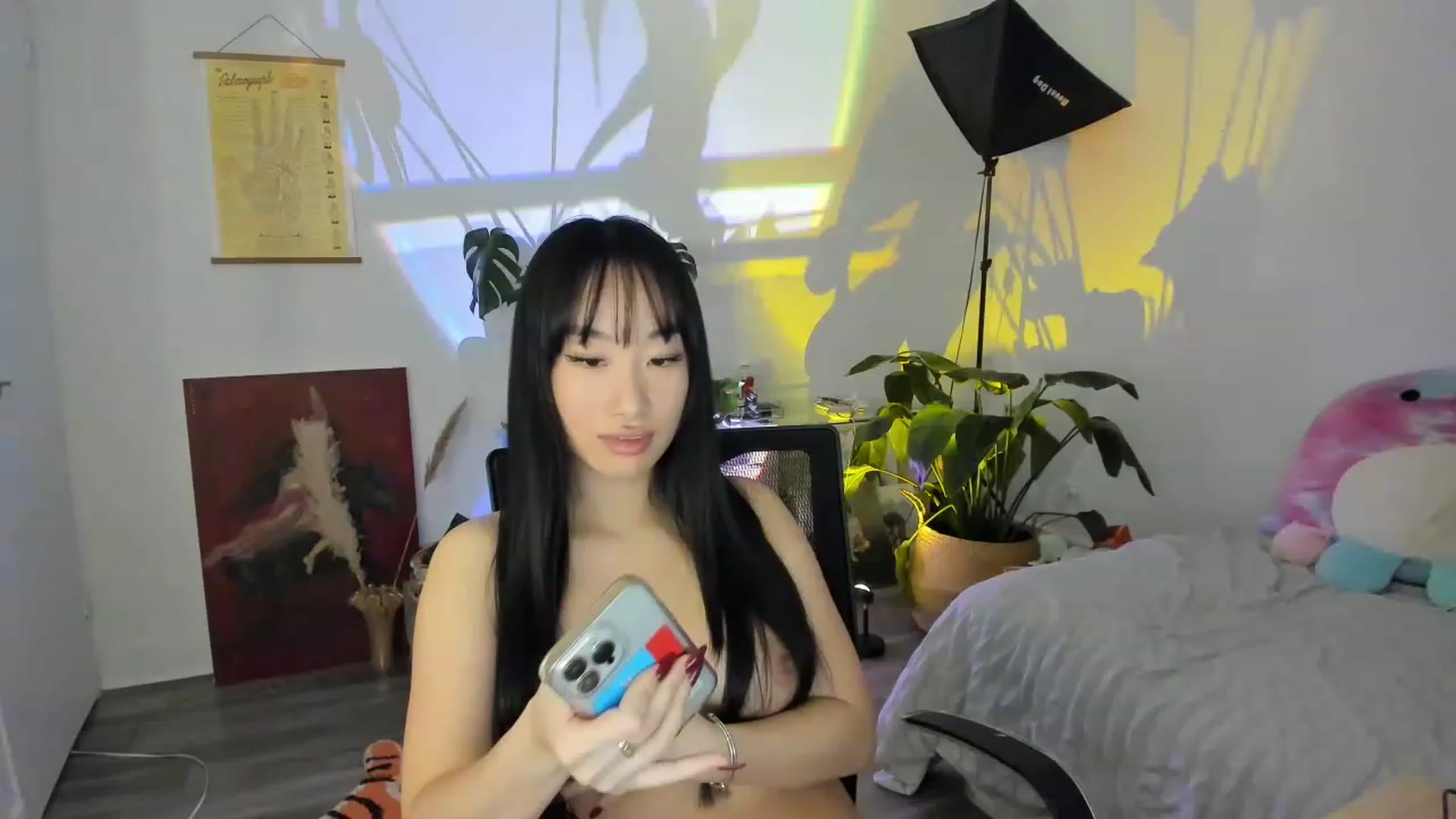 Gallery image thumbnail from BabieLee's myfreecams stream on, 12/28/2022, 05:41 image 16 of 20