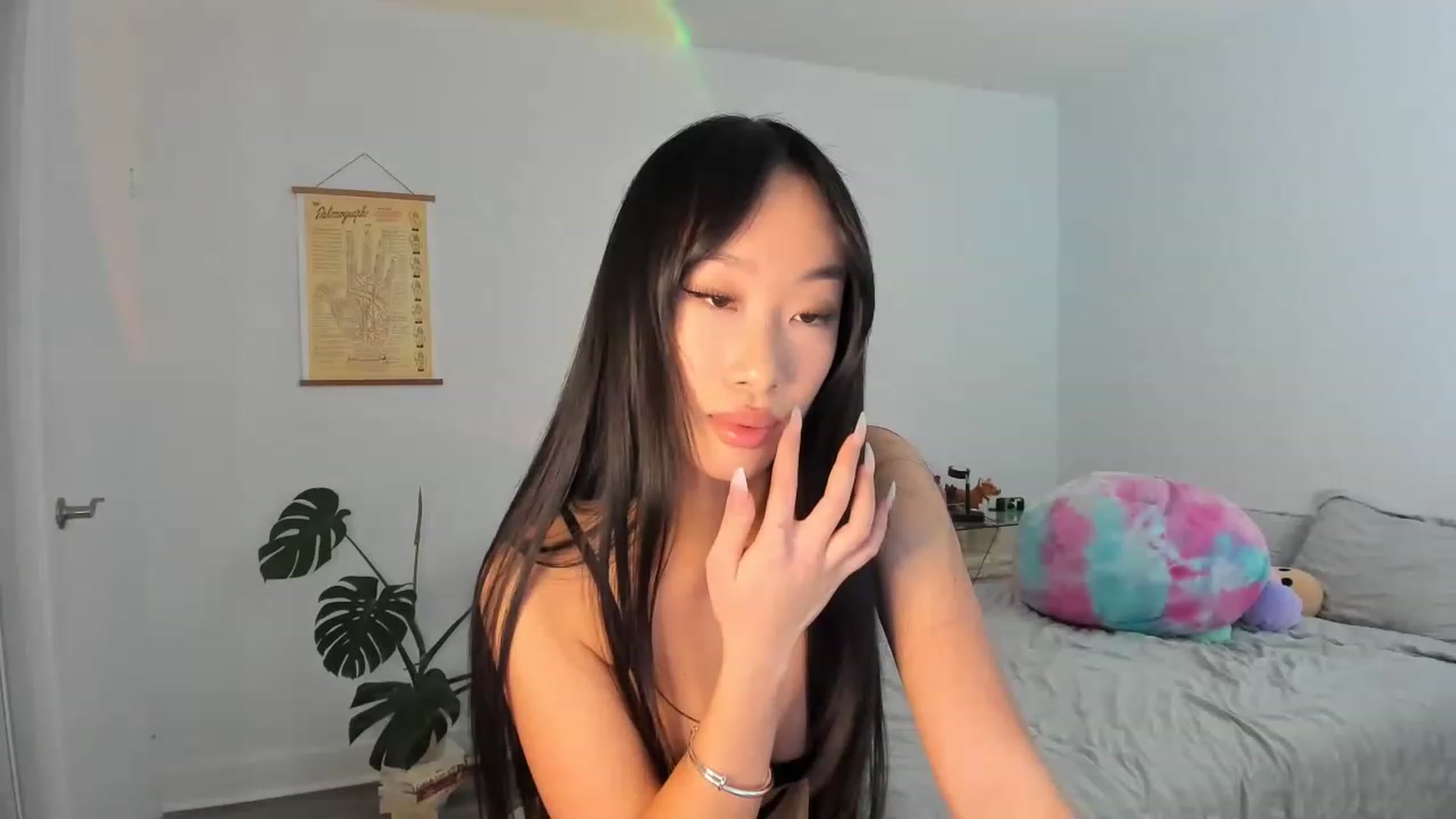 Gallery image thumbnail from BabieLee's myfreecams stream on, 03/10/2023, 24:32 image 7 of 20