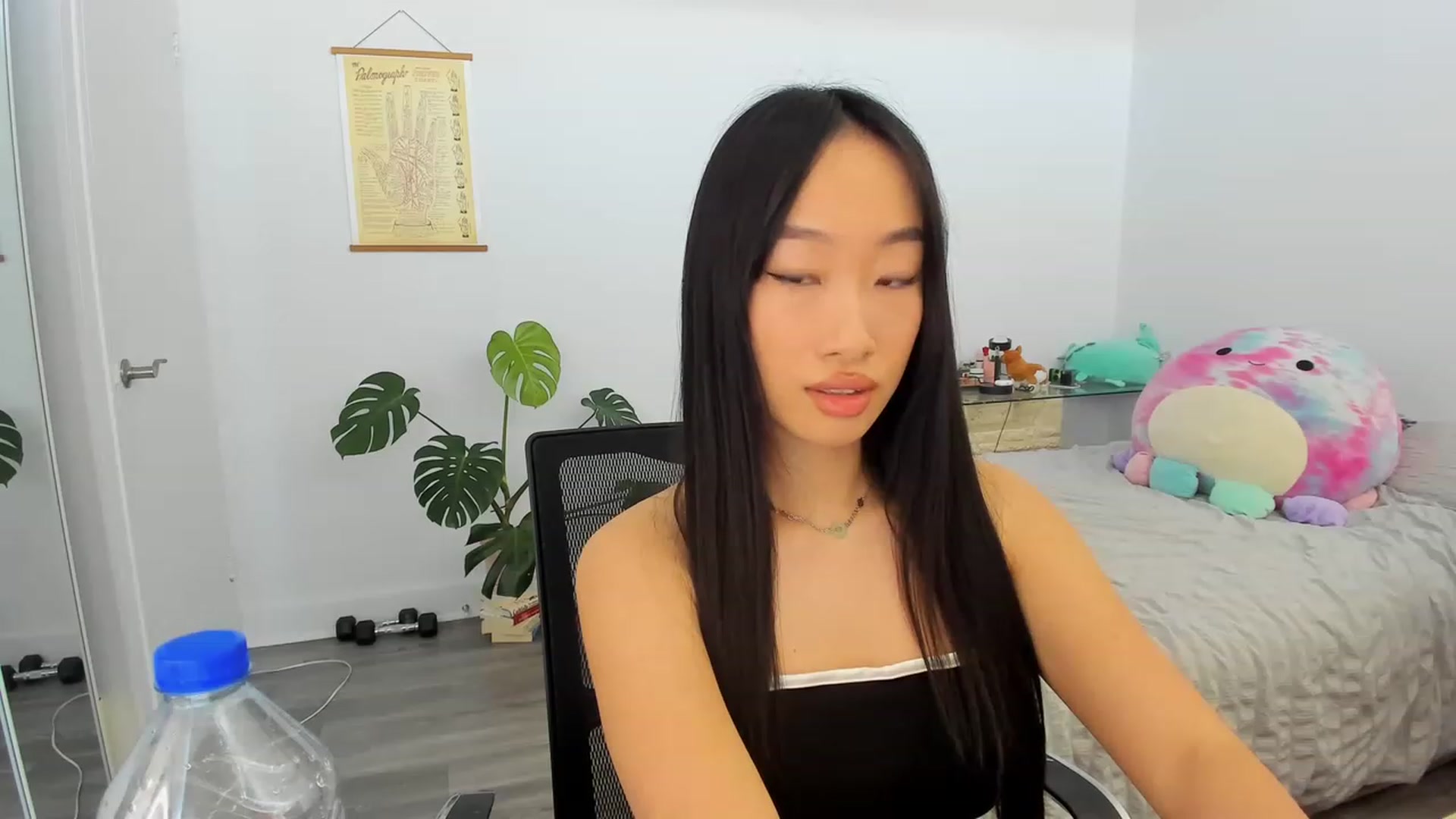 Gallery image thumbnail from BabieLee's myfreecams stream on, 03/22/2023, 18:50 image 7 of 20