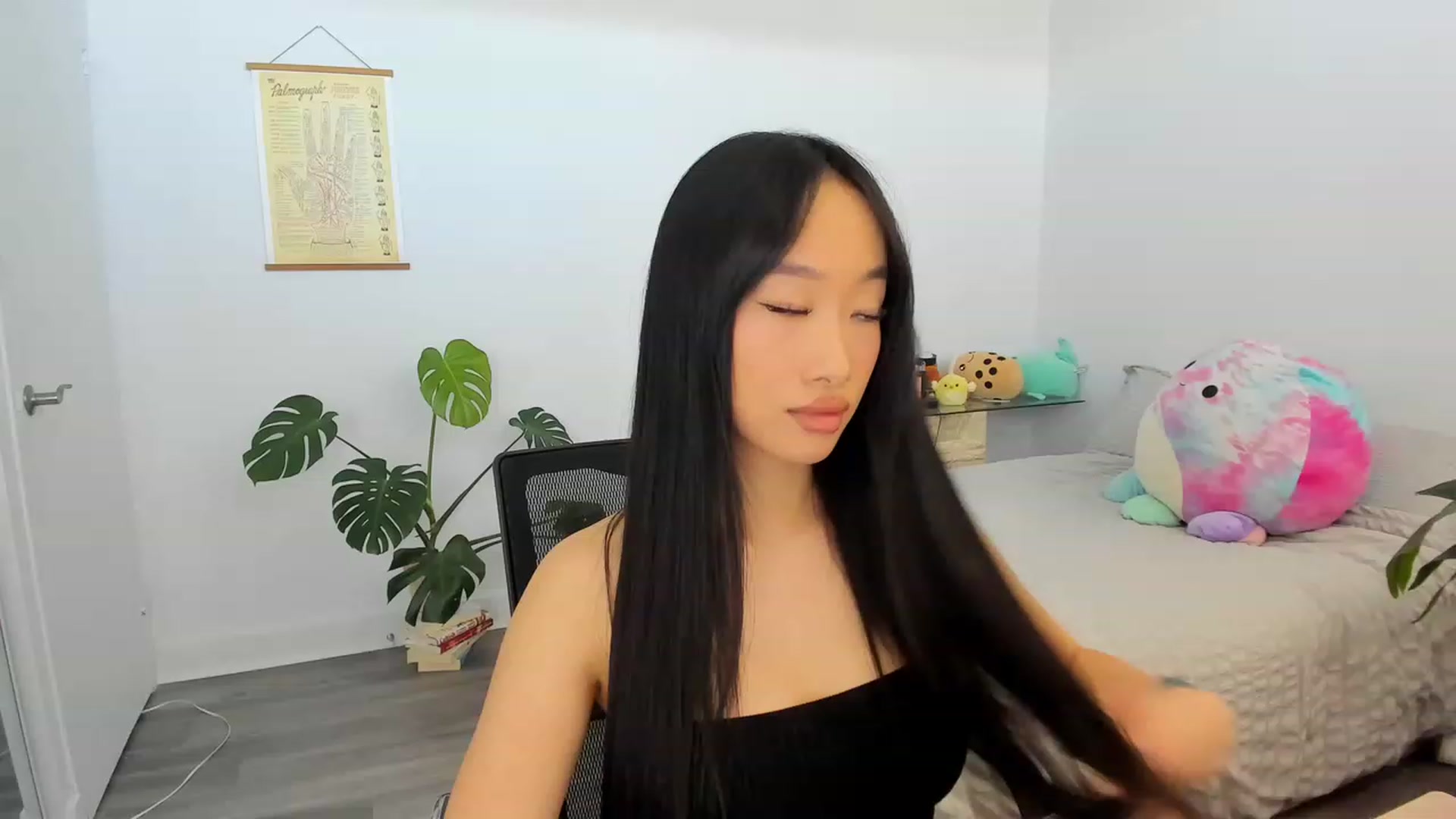 Gallery image thumbnail from BabieLee's myfreecams stream on, 03/24/2023, 20:31 image 3 of 20
