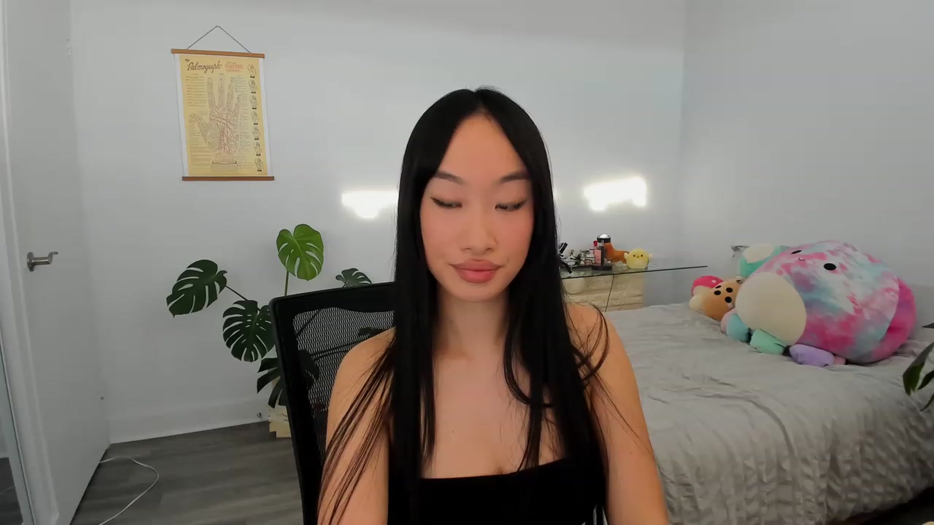 Gallery image thumbnail from BabieLee's myfreecams stream on, 03/24/2023, 22:28 image 11 of 20