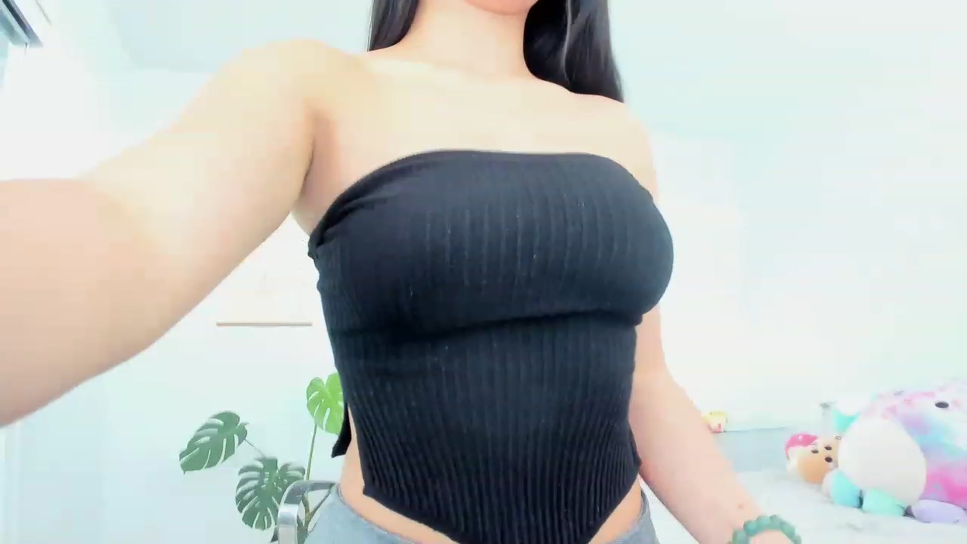 Gallery image thumbnail from BabieLee's myfreecams stream on, 03/24/2023, 22:28 image 12 of 20
