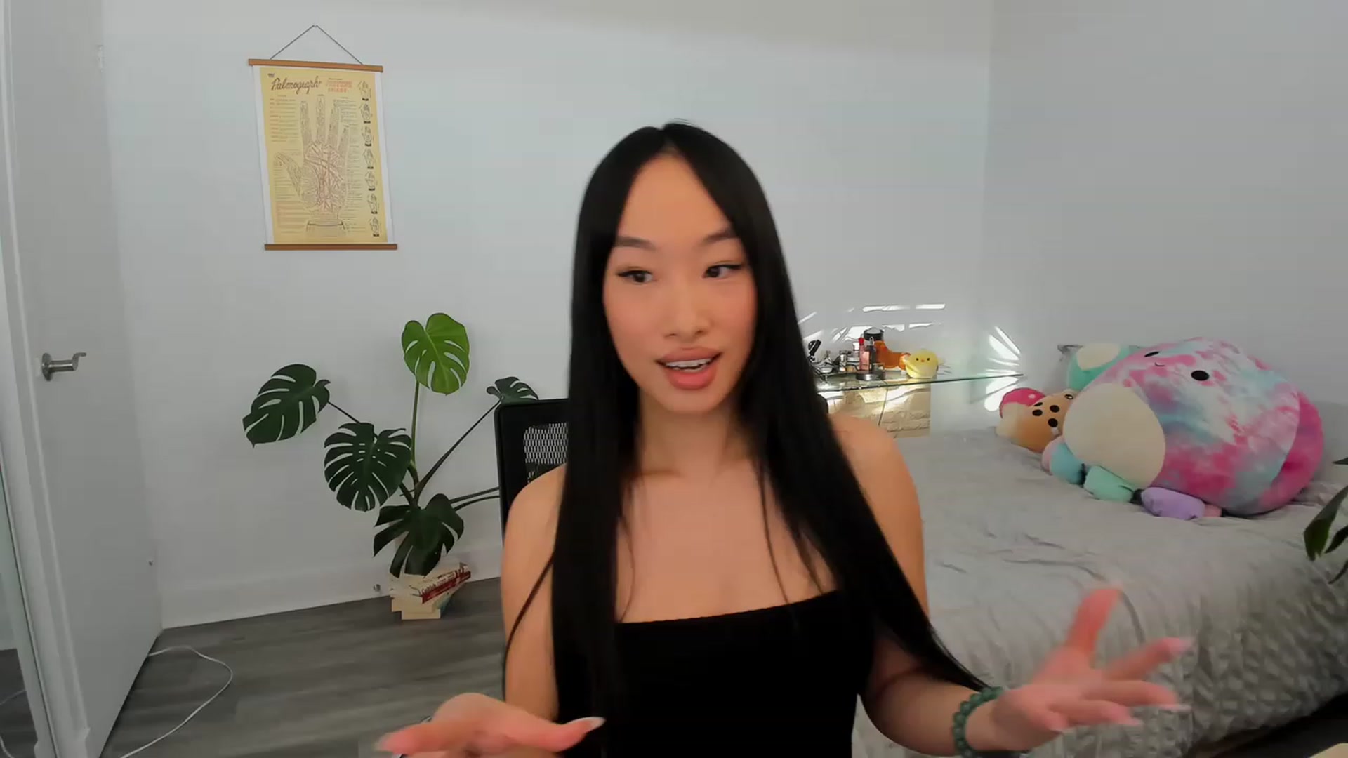 Gallery image thumbnail from BabieLee's myfreecams stream on, 03/24/2023, 22:28 image 2 of 20