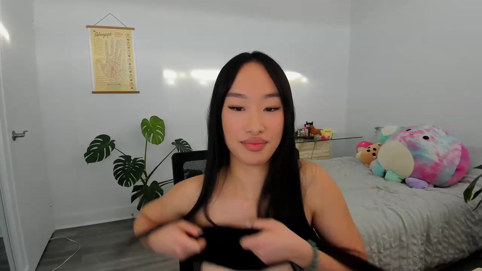 Gallery image thumbnail from BabieLee's myfreecams stream on, 03/24/2023, 22:28 image 16 of 20
