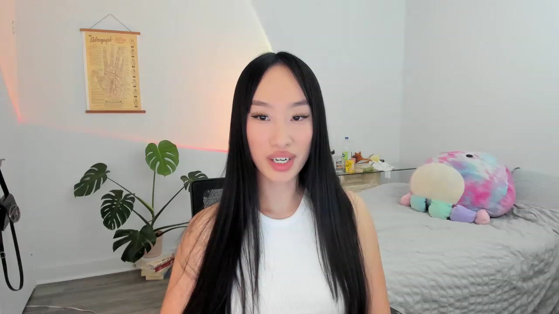 Gallery image thumbnail from BabieLee's myfreecams stream on, 03/28/2023, 24:11 image 20 of 20