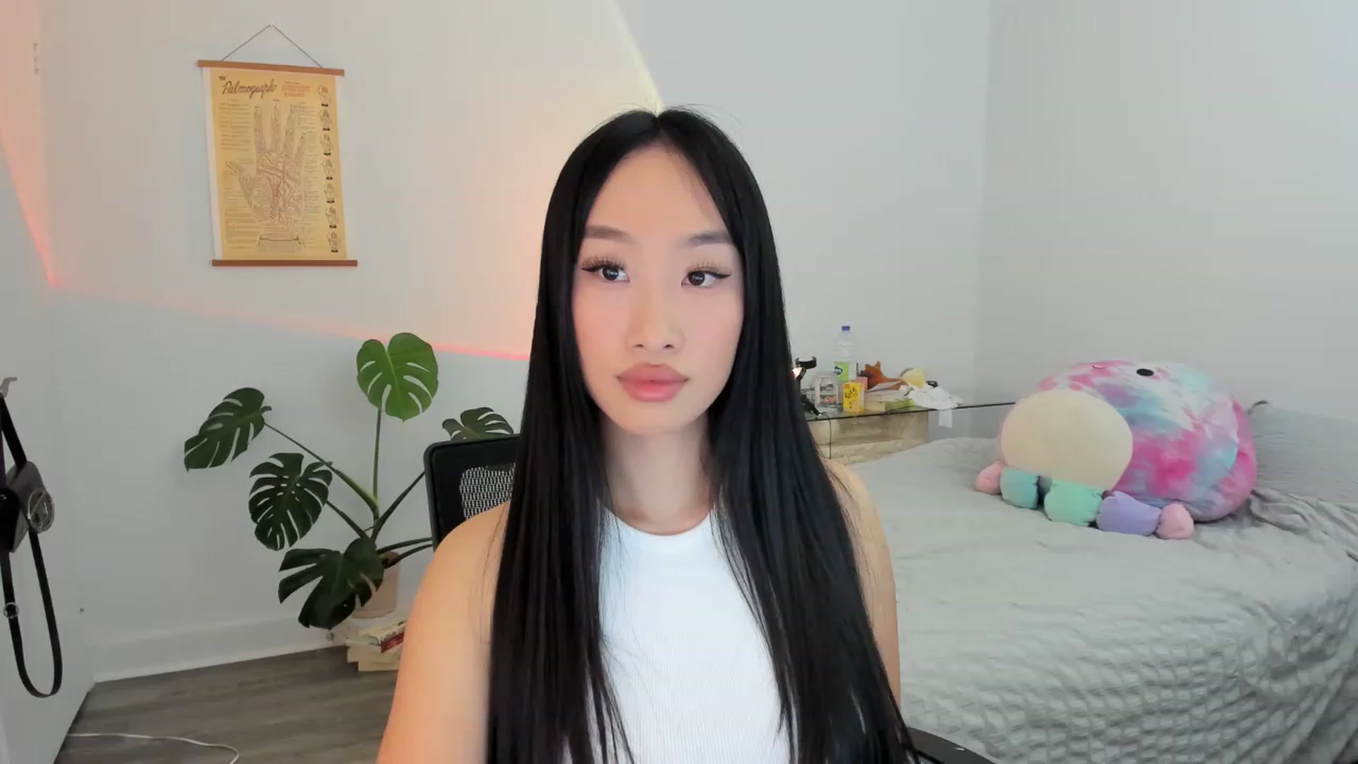Gallery image thumbnail from BabieLee's myfreecams stream on, 03/28/2023, 24:11 image 15 of 20