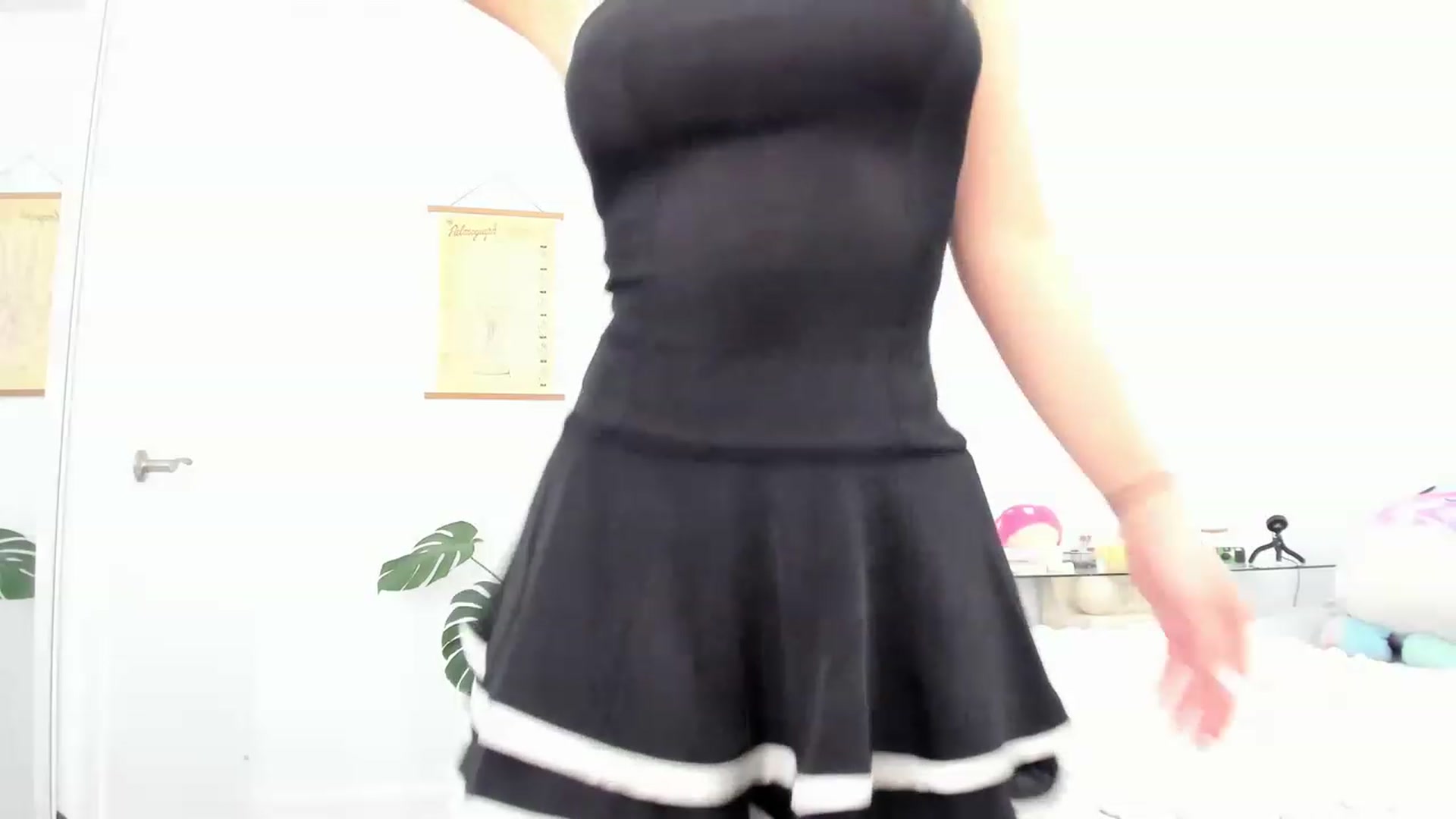 Gallery image thumbnail from BabieLee's myfreecams stream on, 04/15/2023, 04:52 image 7 of 20