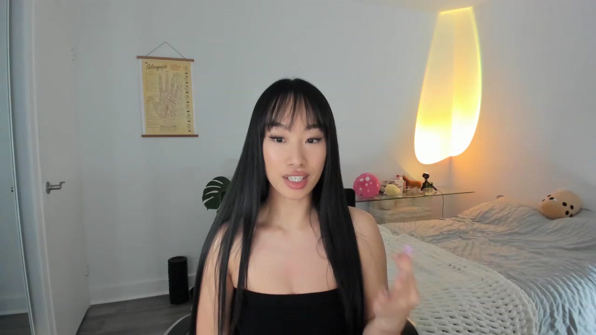 Gallery image thumbnail from BabieLee's myfreecams stream on, 05/01/2023, 05:30 image 19 of 20