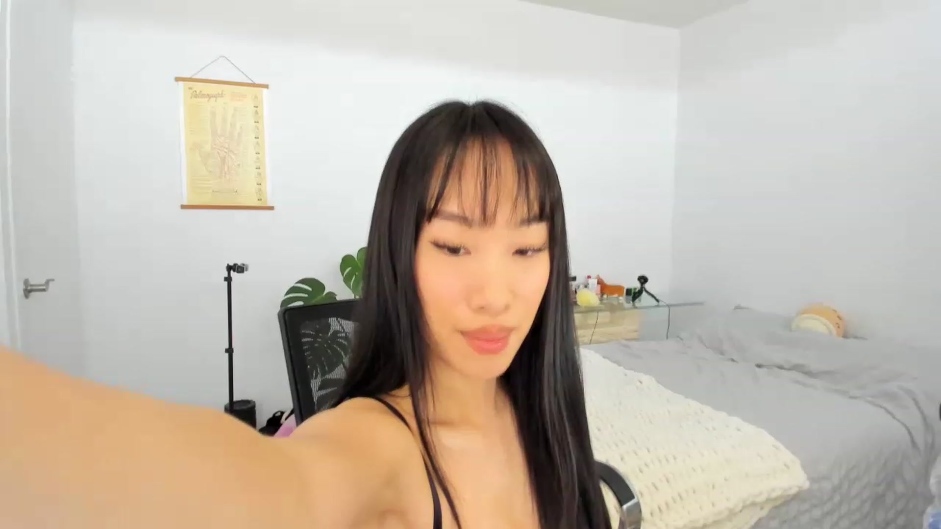 Gallery image thumbnail from BabieLee's myfreecams stream on, 05/08/2023, 17:46 image 10 of 20