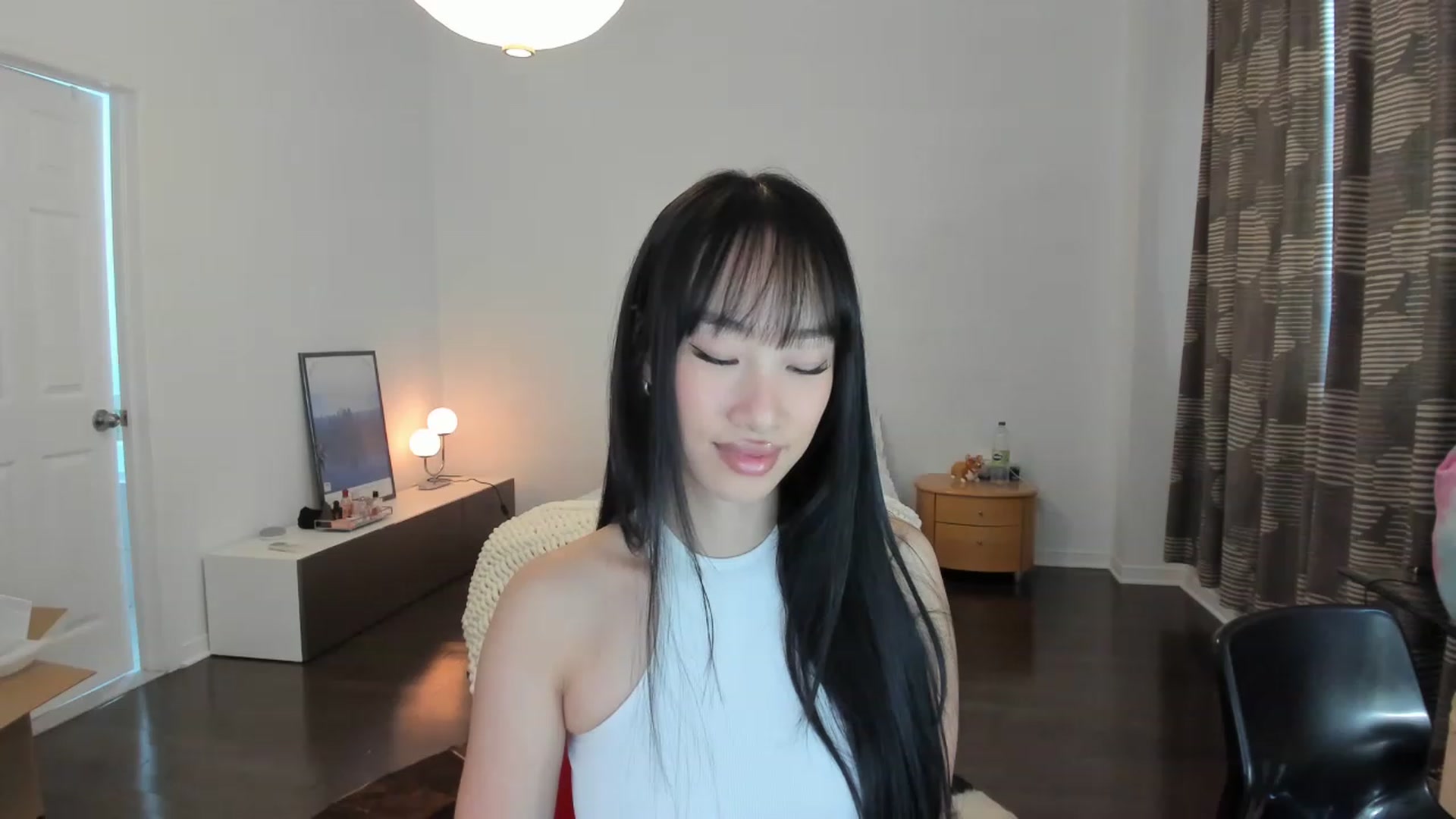 Gallery image thumbnail from BabieLee's myfreecams stream on, 06/03/2023, 18:23 image 10 of 20
