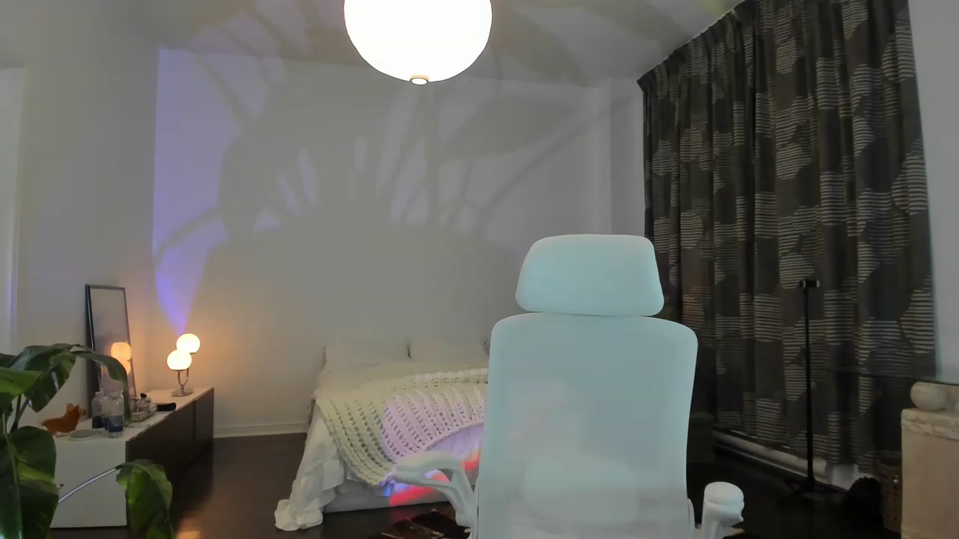 Gallery image thumbnail from BabieLee's myfreecams stream on, 06/15/2023, 03:36 image 18 of 20