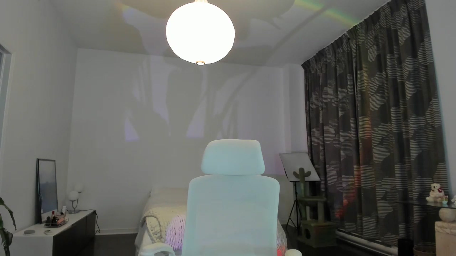 Gallery image thumbnail from BabieLee's myfreecams stream on, 06/25/2023, 07:33 image 14 of 20