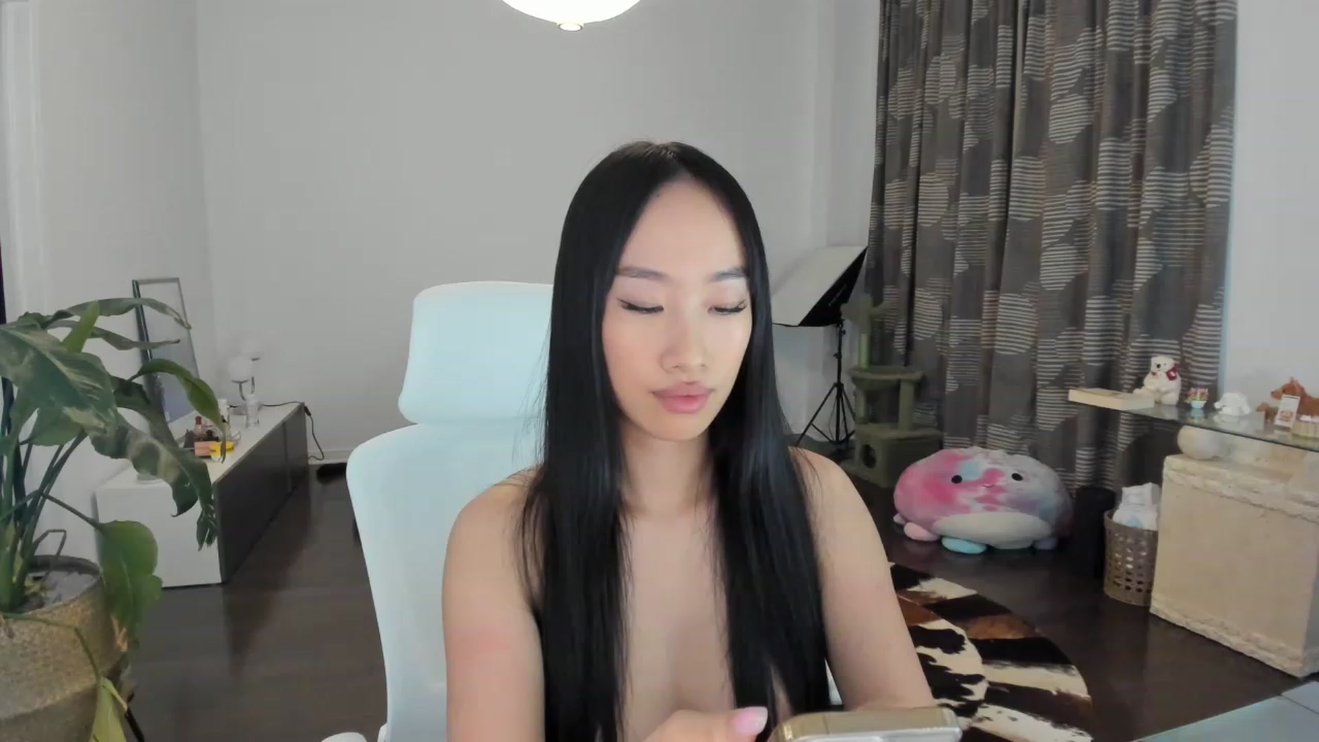 Gallery image thumbnail from BabieLee's myfreecams stream on, 06/29/2023, 04:45 image 18 of 20