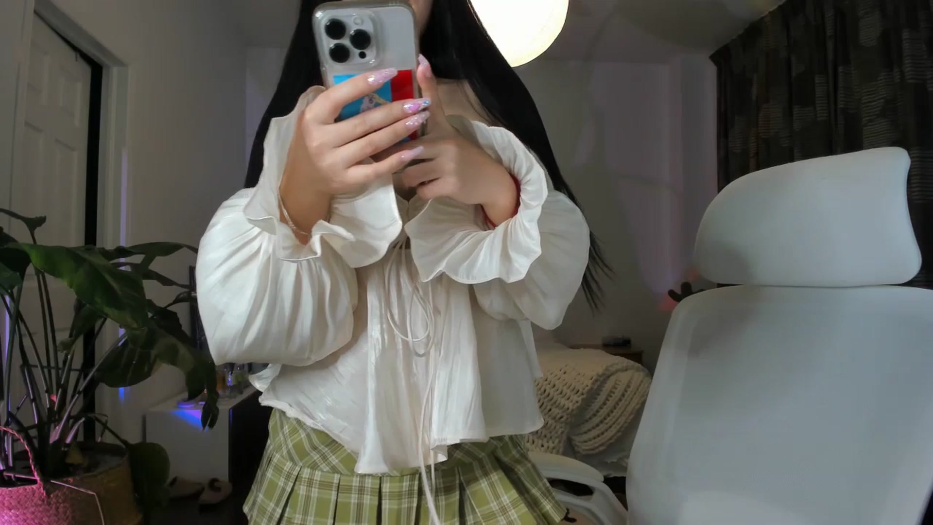 Gallery image thumbnail from BabieLee's myfreecams stream on, 07/02/2023, 05:17 image 6 of 20