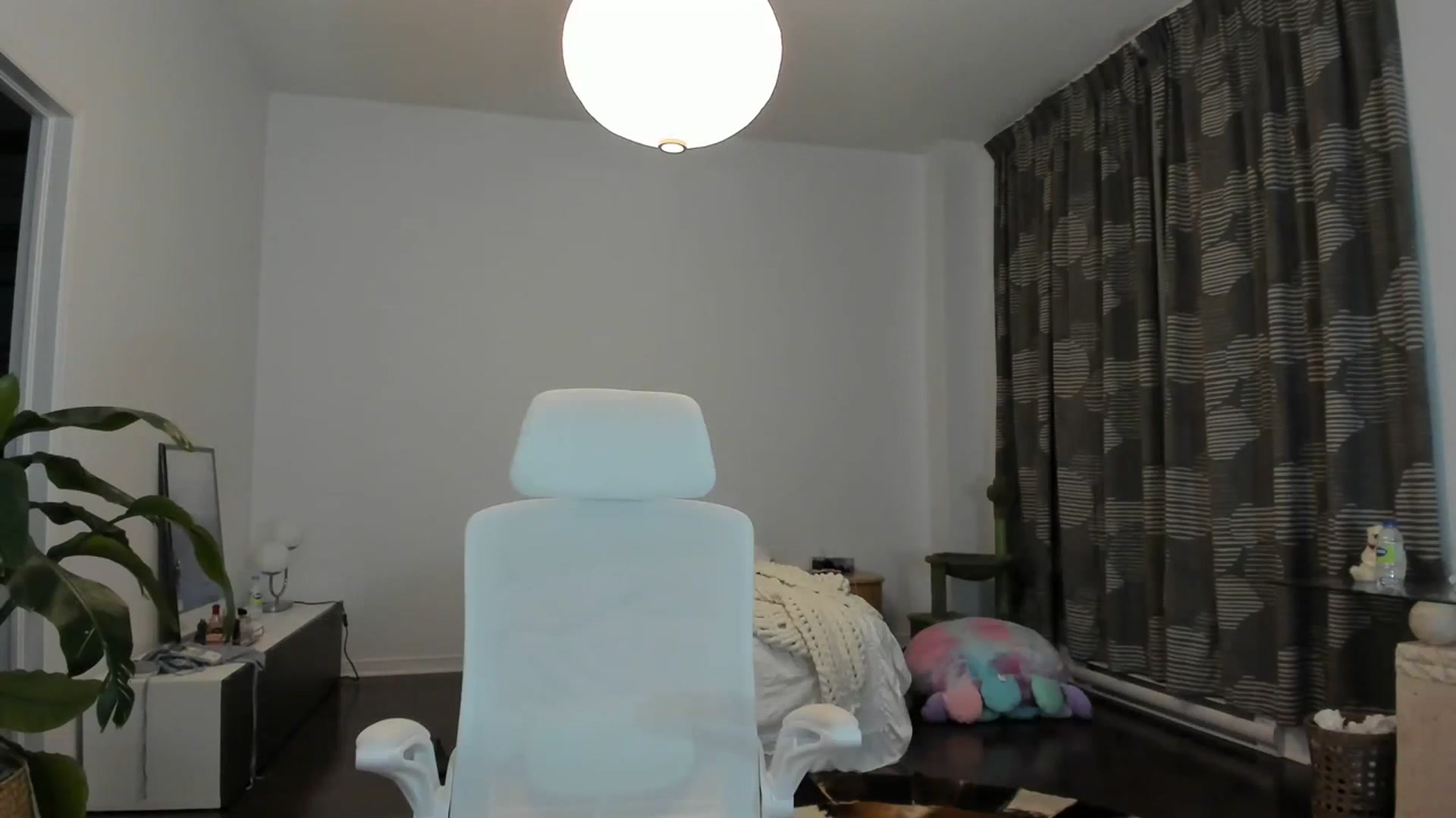 Gallery image thumbnail from BabieLee's myfreecams stream on, 07/06/2023, 05:41 image 3 of 20