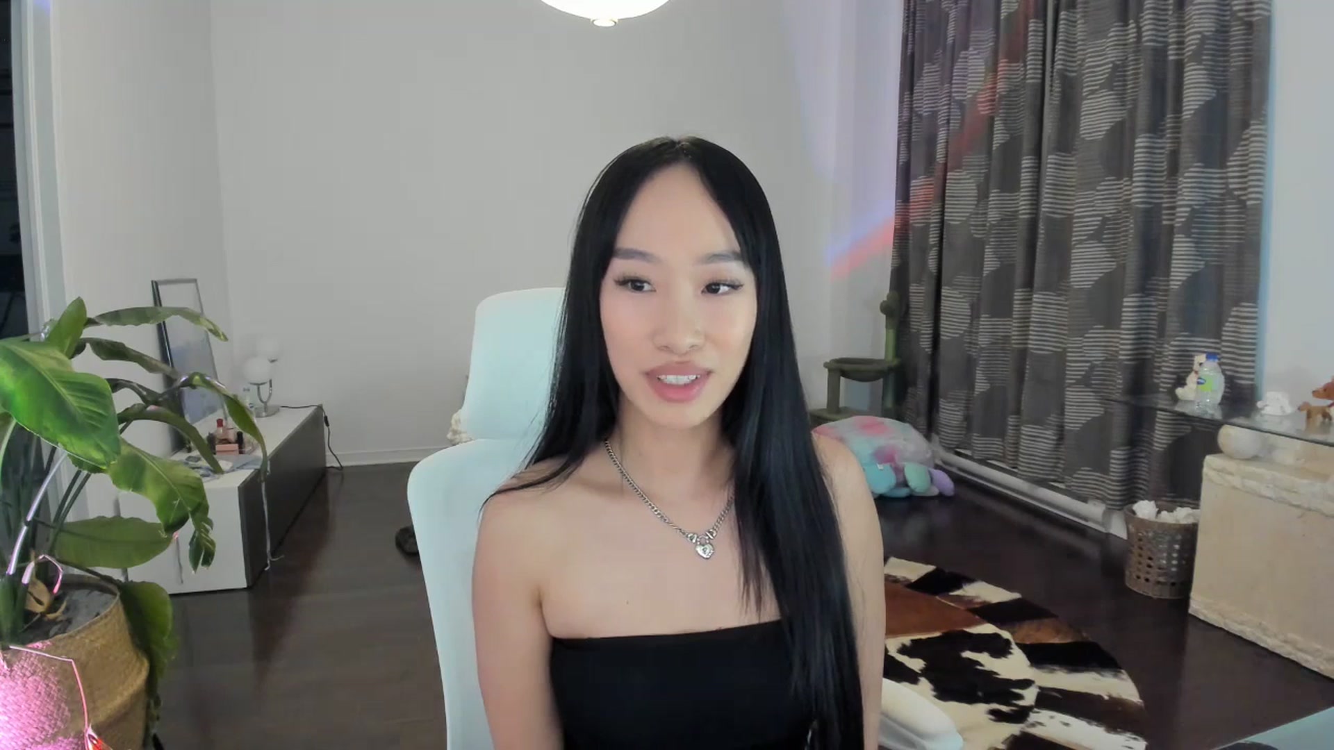 Gallery image thumbnail from BabieLee's myfreecams stream on, 07/06/2023, 07:05 image 3 of 20