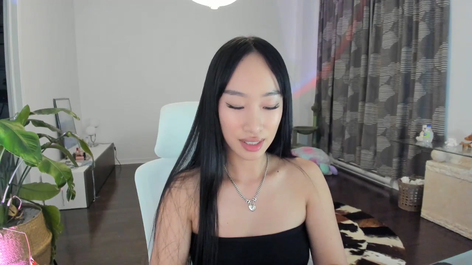 Gallery image thumbnail from BabieLee's myfreecams stream on, 07/06/2023, 07:05 image 4 of 20