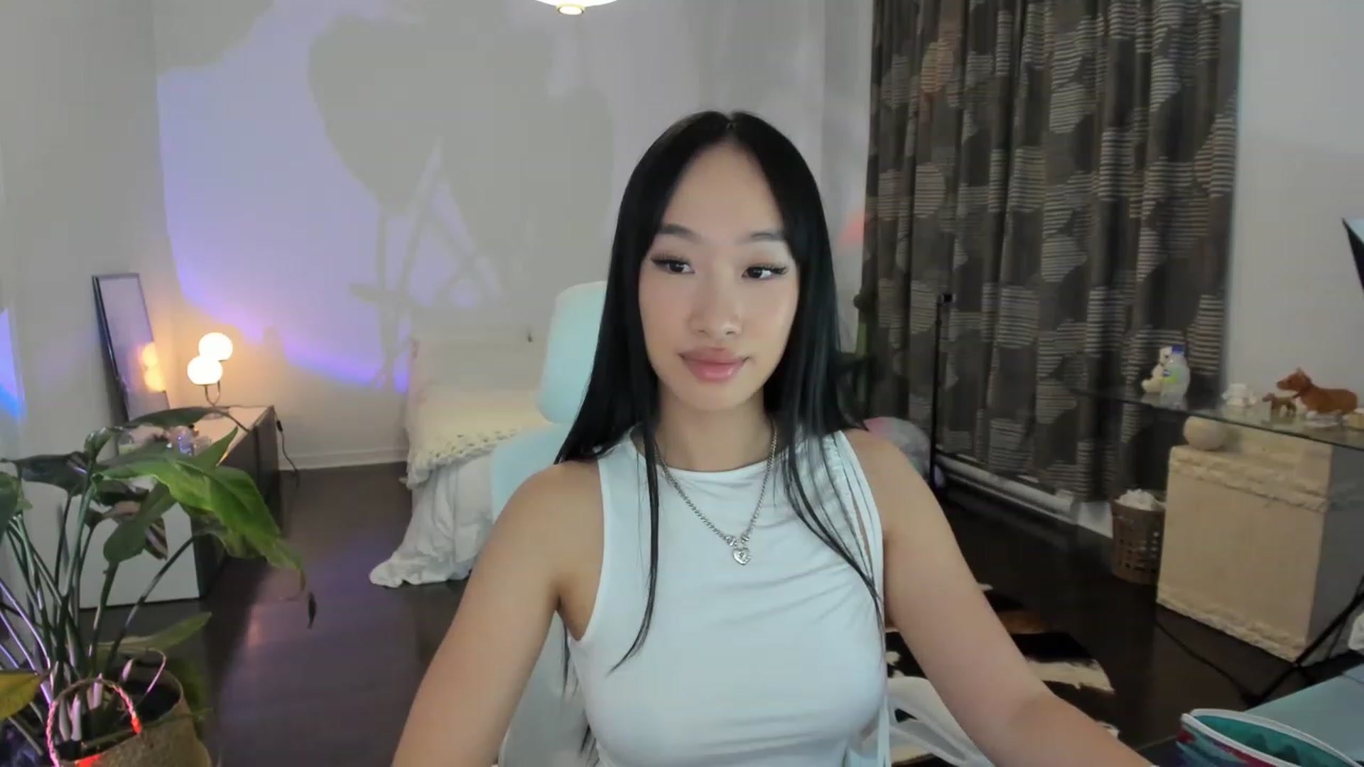 Gallery image thumbnail from BabieLee's myfreecams stream on, 07/08/2023, 05:17 image 16 of 20