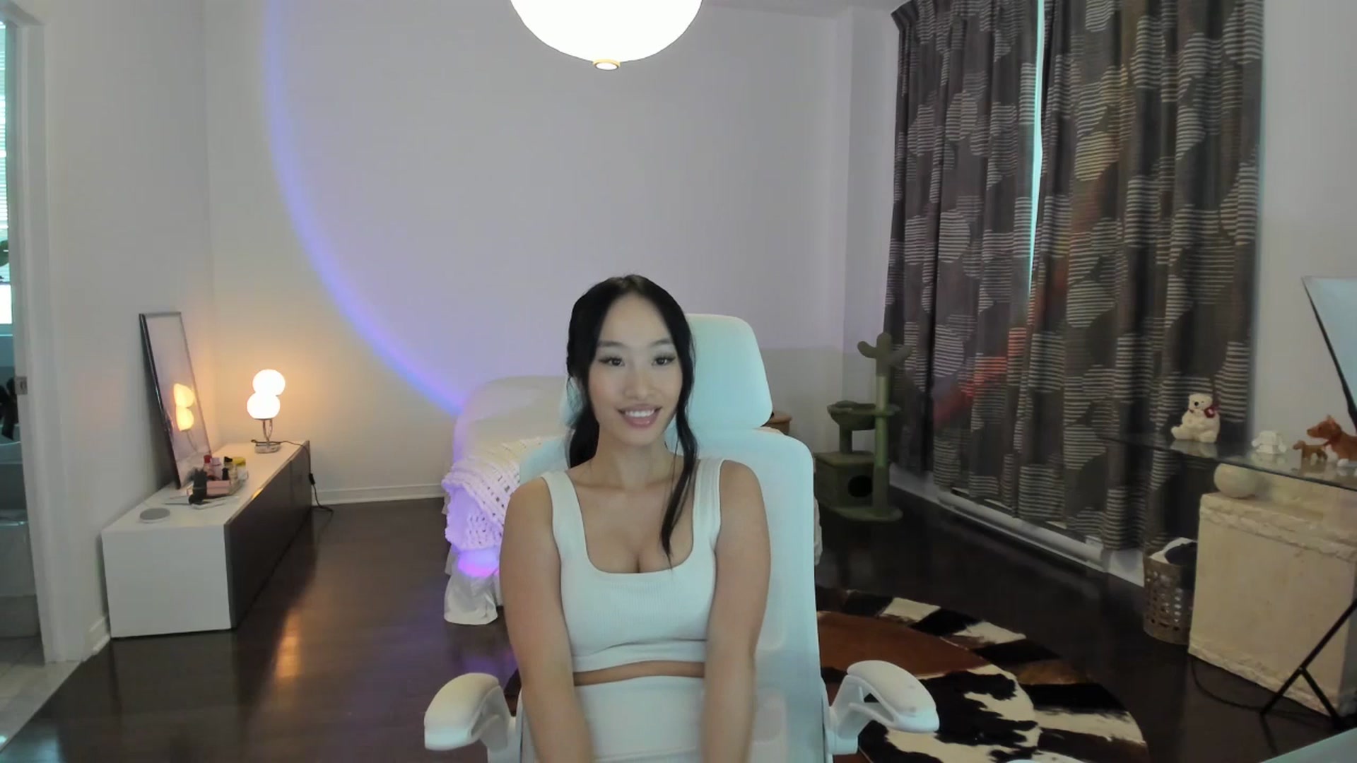 Gallery image thumbnail from BabieLee's myfreecams stream on, 07/13/2023, 22:52 image 9 of 20
