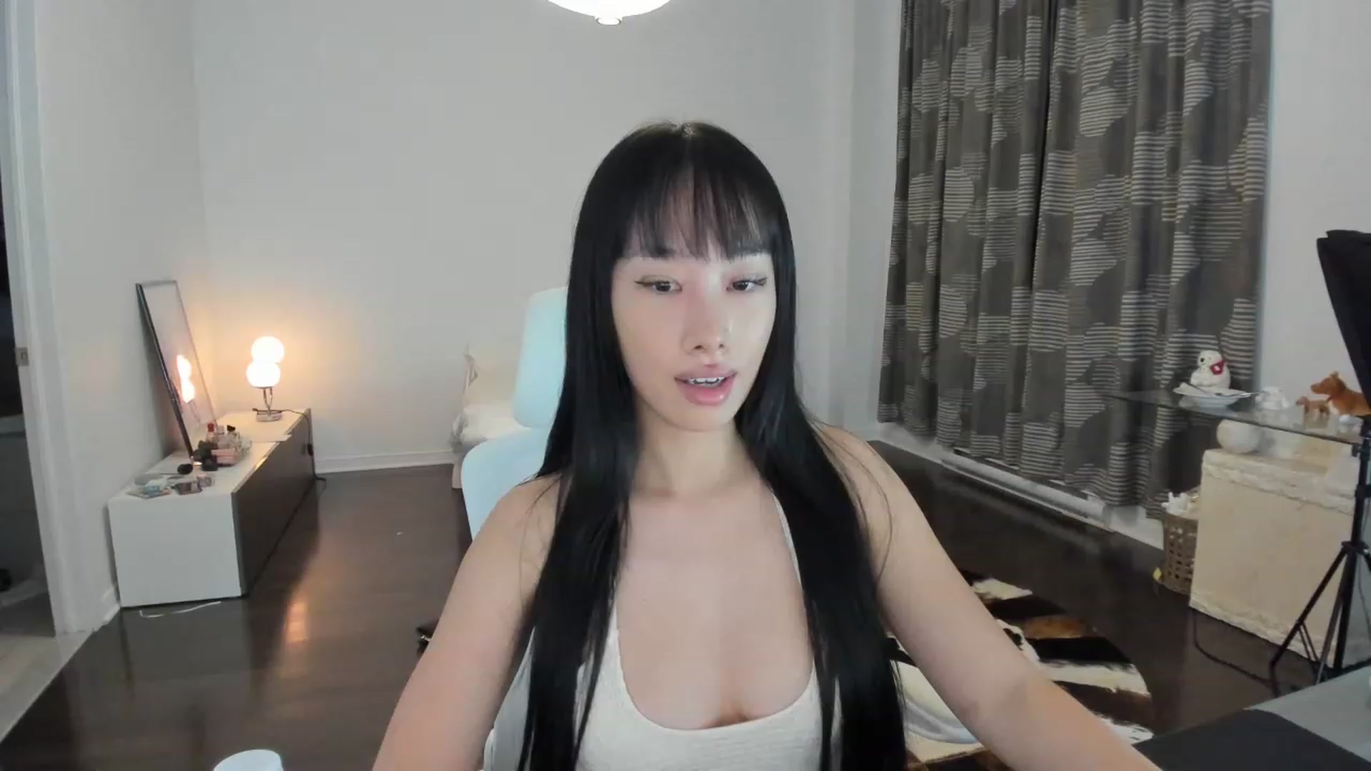 Gallery image thumbnail from BabieLee's myfreecams stream on, 08/06/2023, 06:16 image 7 of 20