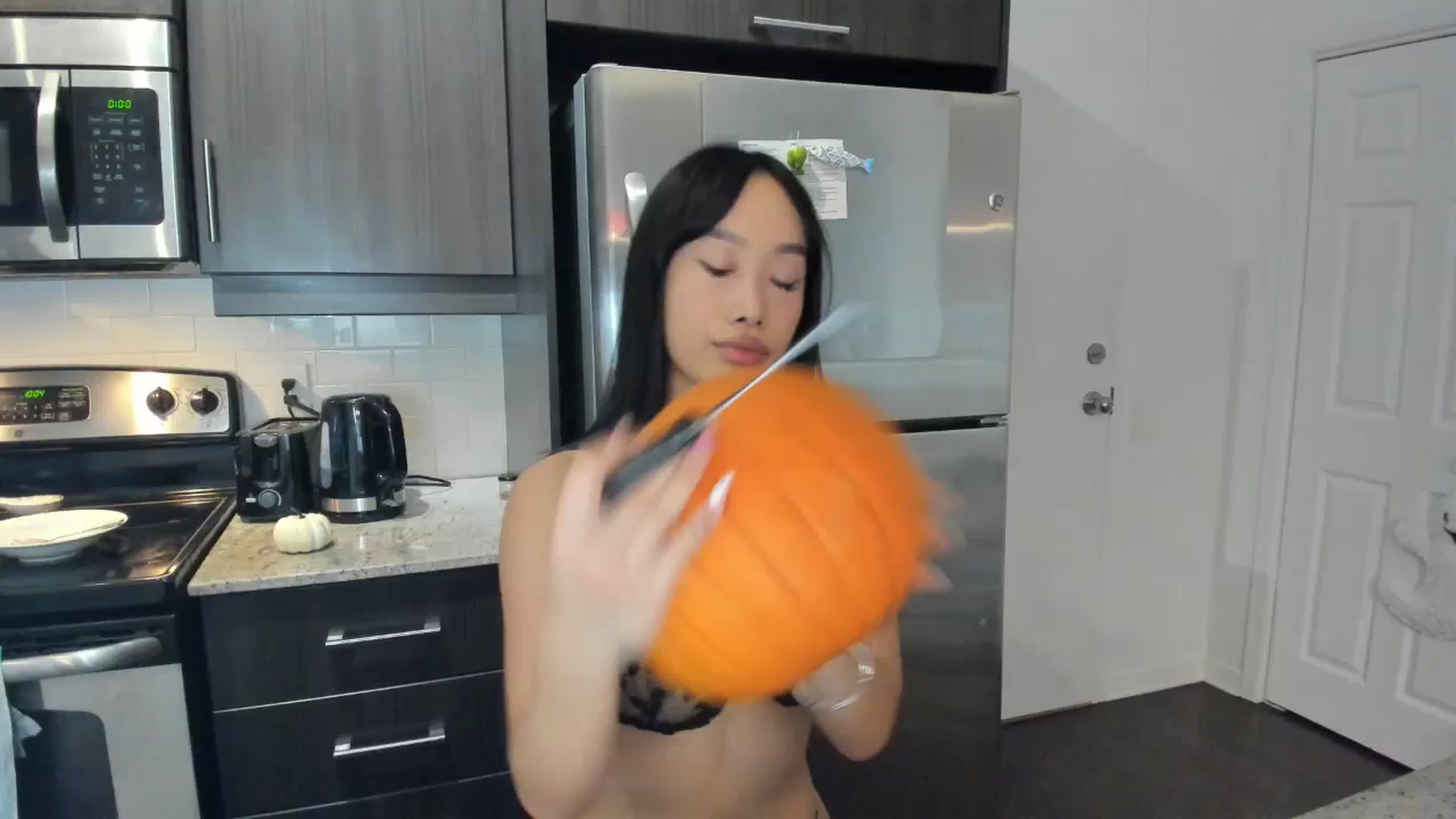 Gallery image thumbnail from BabieLee's myfreecams stream on, 10/07/2023, 02:13 image 12 of 20
