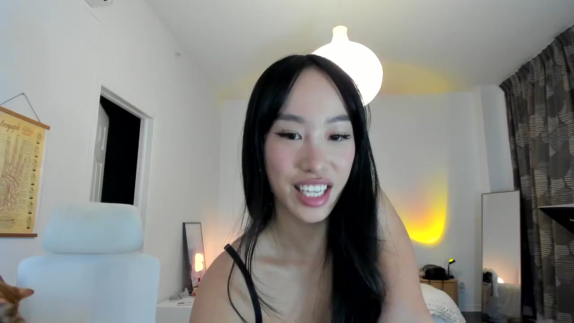 Gallery image thumbnail from BabieLee's myfreecams stream on, 10/22/2023, 03:25 image 16 of 20
