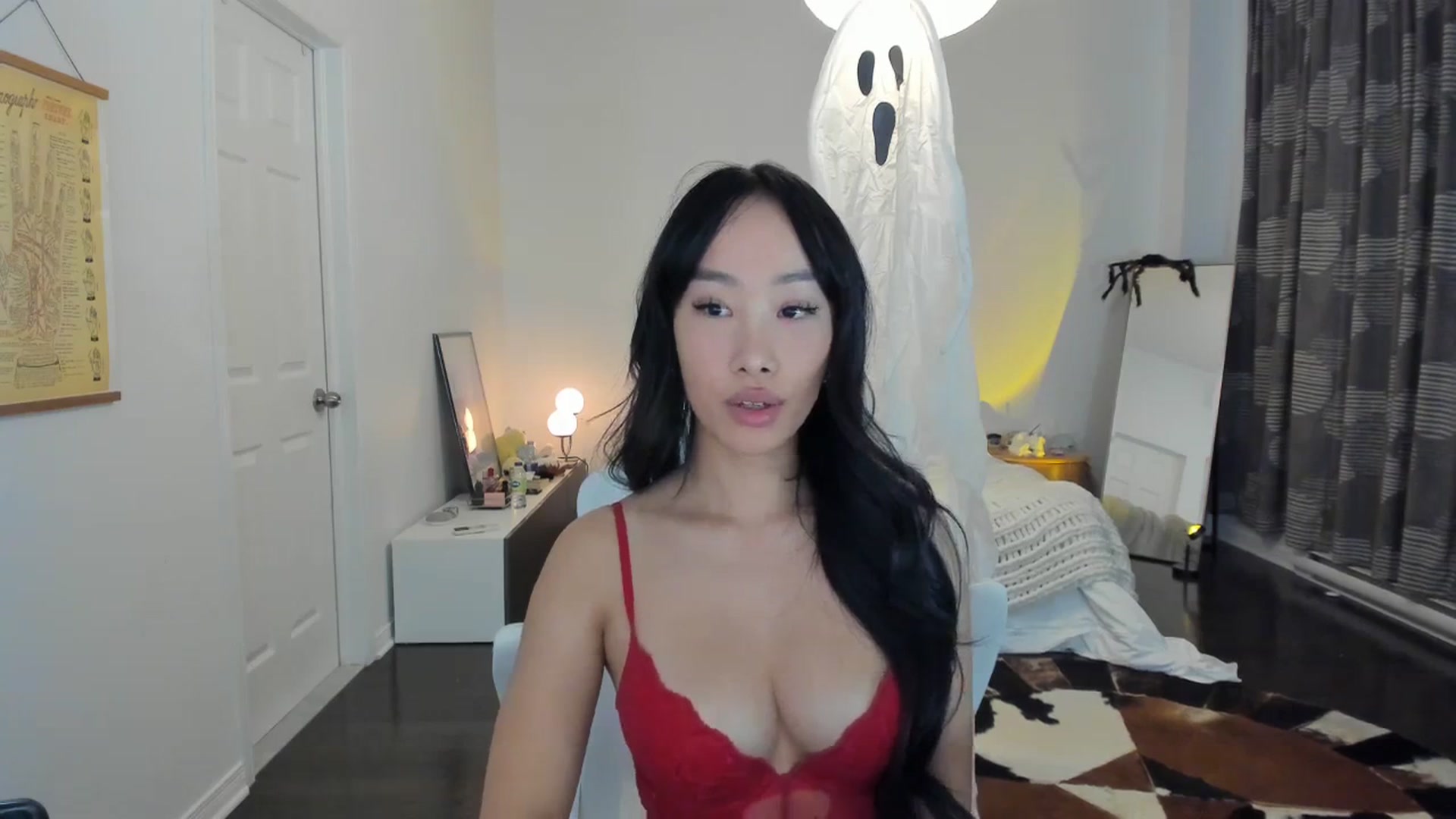 Gallery image thumbnail from BabieLee's myfreecams stream on, 10/25/2023, 04:29 image 17 of 20